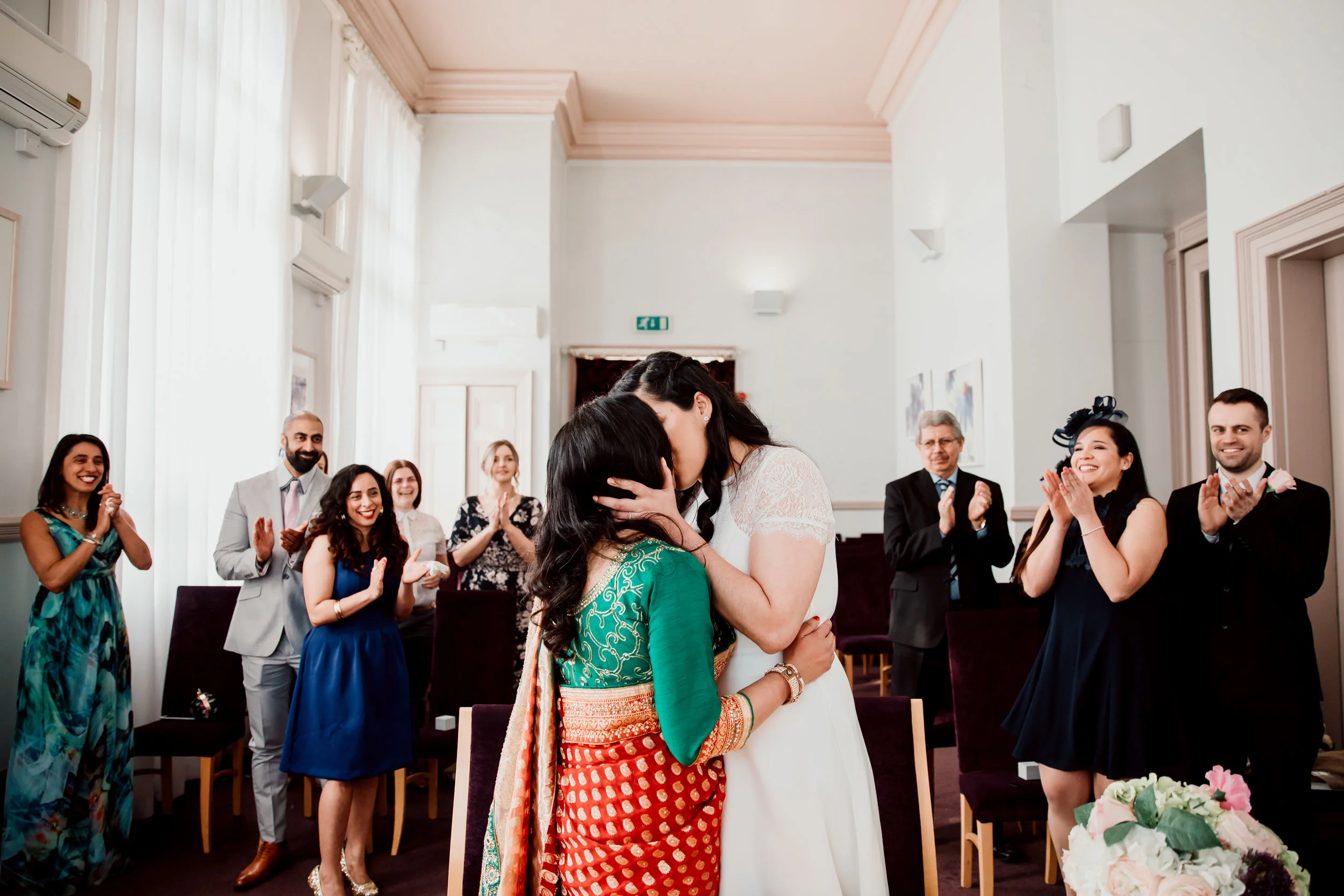 VICTORIABAKERWEDDINGSMonica&KirranLeedsTownHallWedding-90.jpg