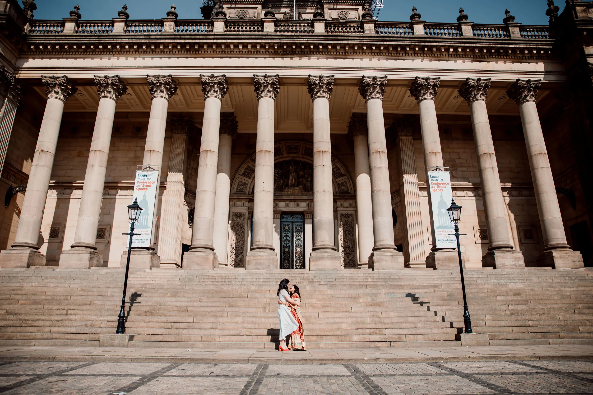 VICTORIABAKERWEDDINGSMonica&KirranLeedsTownHallWedding-197.jpg