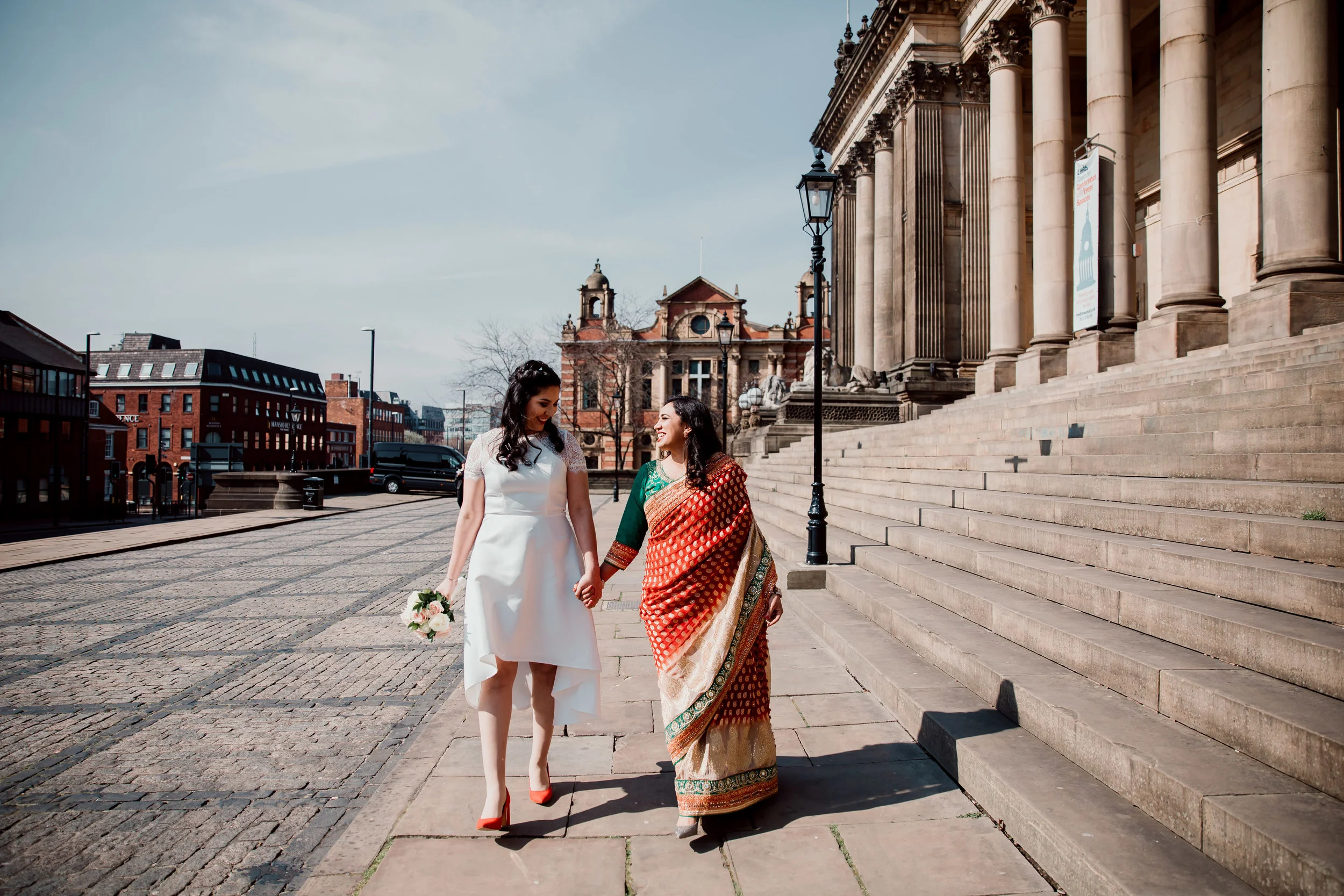 VICTORIABAKERWEDDINGSMonica&KirranLeedsTownHallWedding-203.jpg