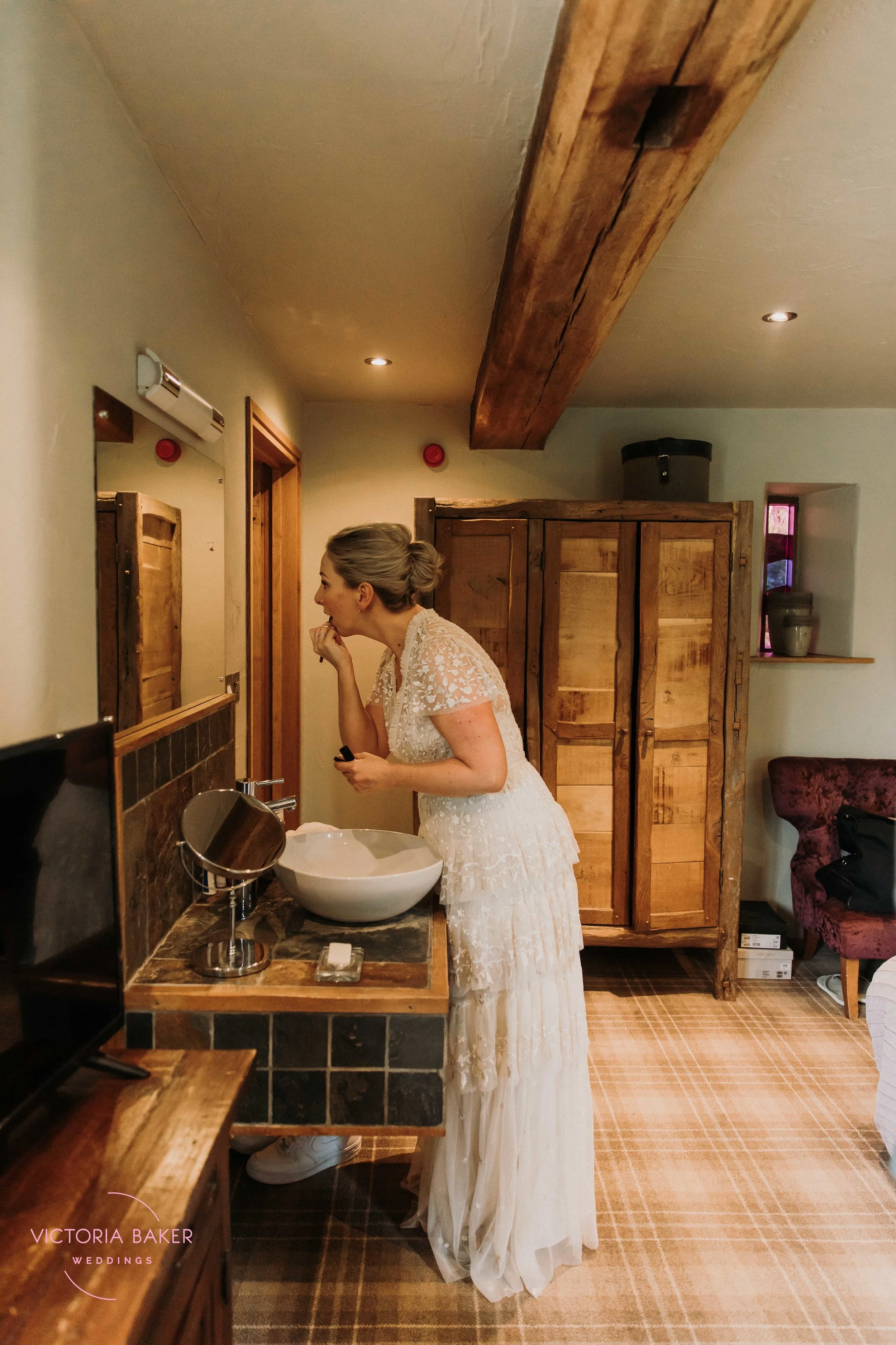 VICTORIABAKERWEDDINGSSally&JamesTheStarInnWedding-171.jpg