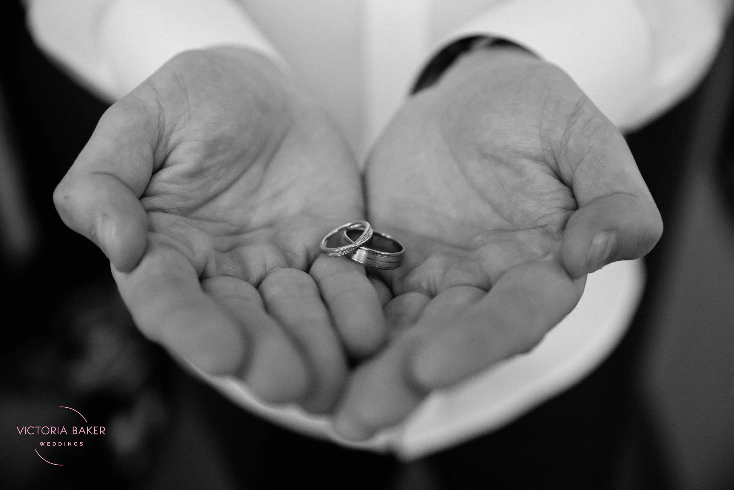 VICTORIABAKERWEDDINGSSarah&TomSandburnHallWeddingPhotographer-52.jpg