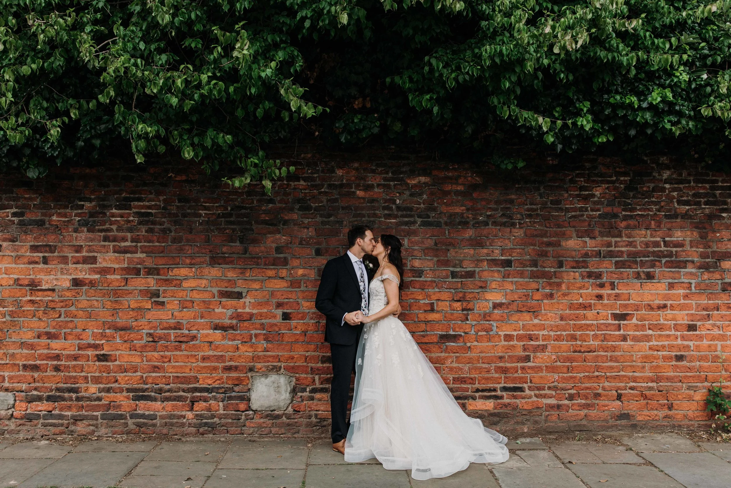 VICTORIABAKERWEDDINGSJessica&SpencerYorkWedding-345.jpg