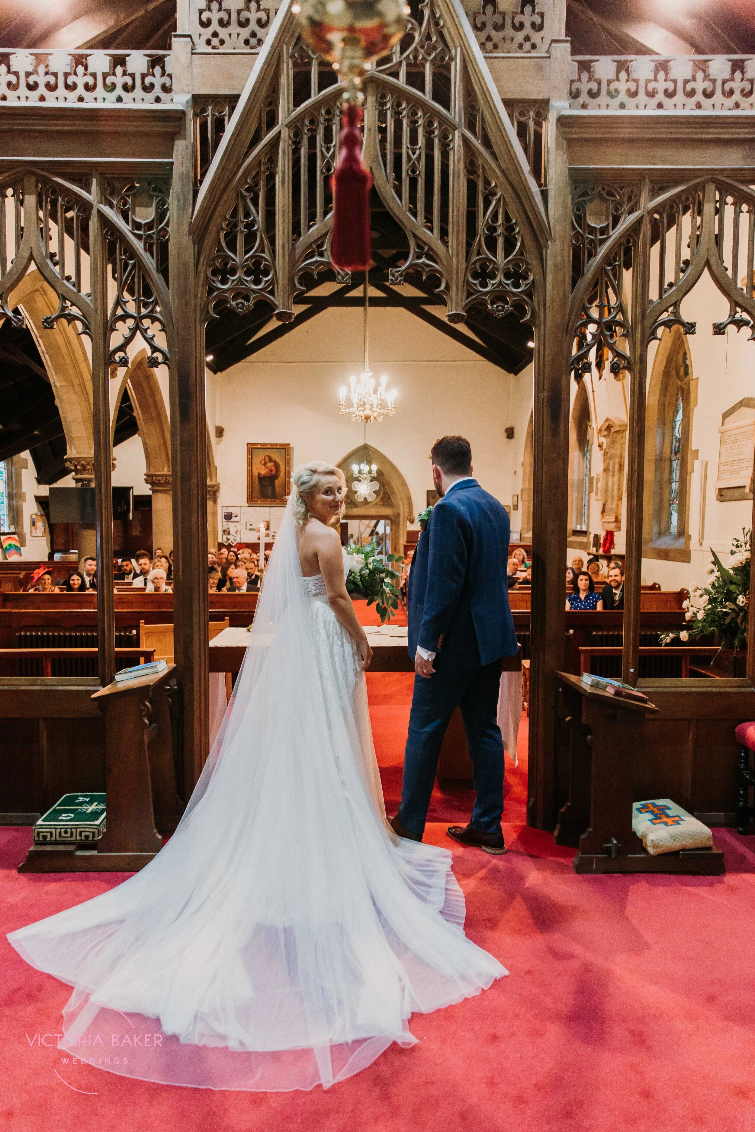 VICTORIABAKERWEDDINGSLucy&MattNewCravenHallWedding-131.jpg
