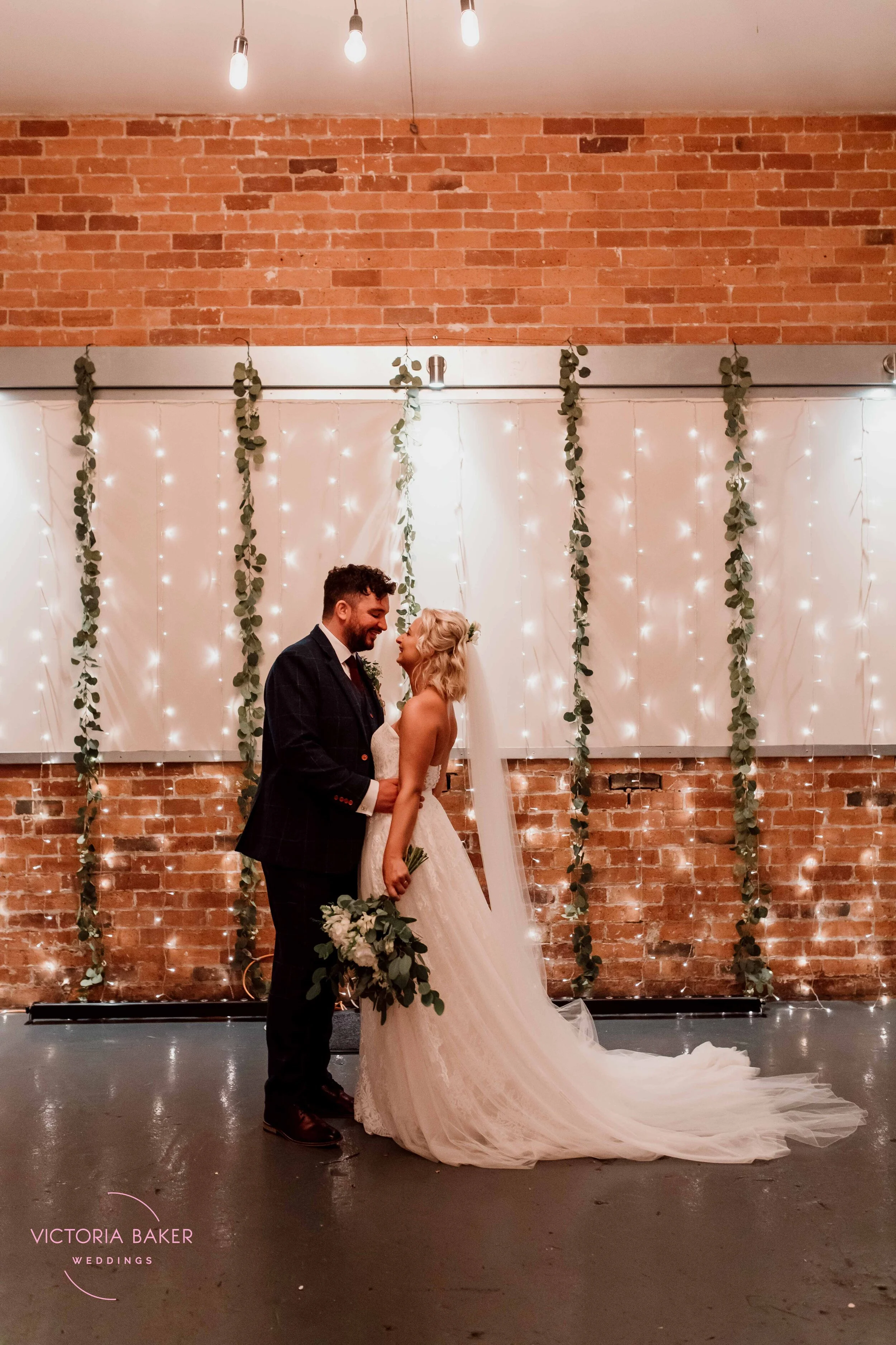 VICTORIABAKERWEDDINGSLucy&MattNewCravenHallWedding-297.jpg