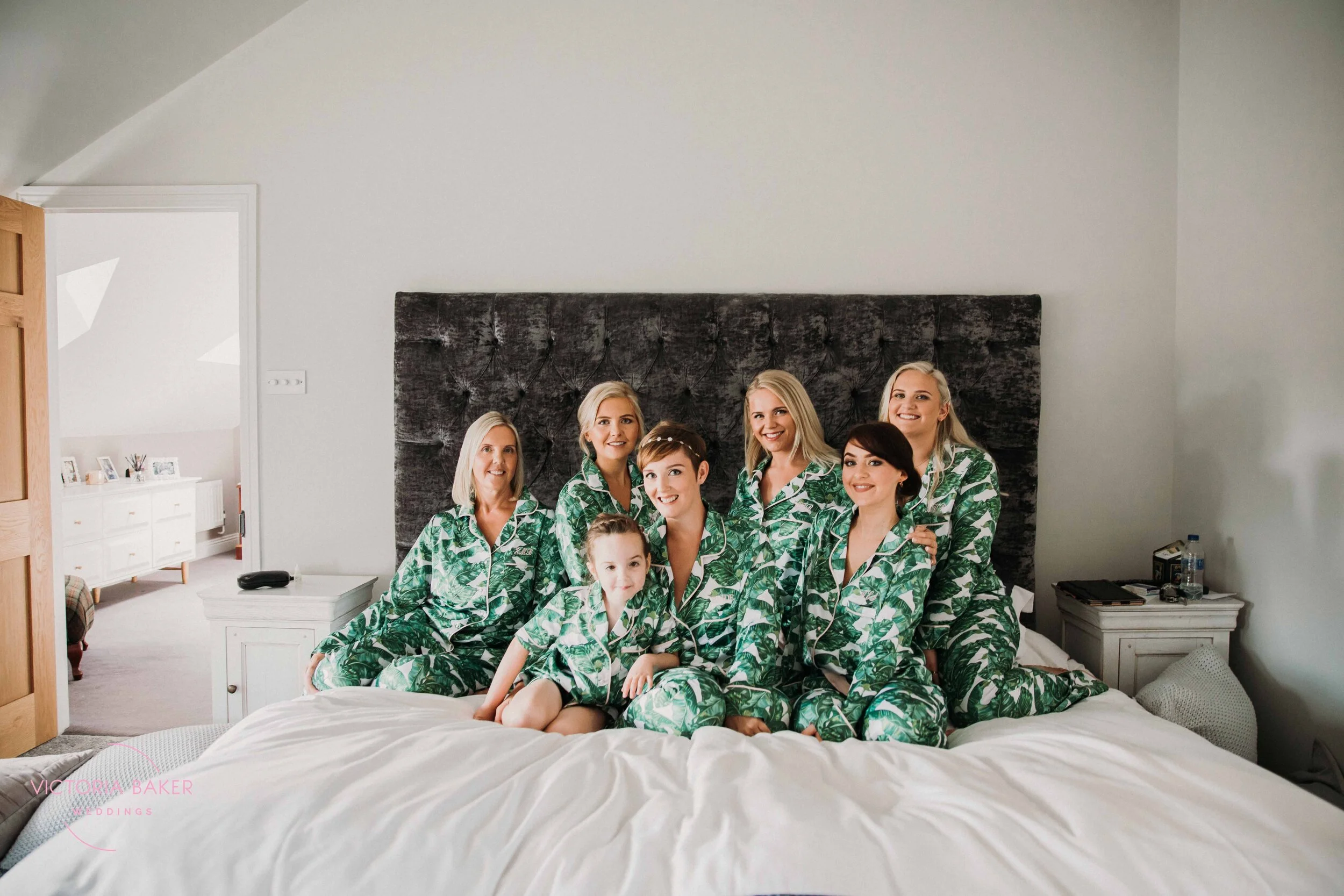 VICTORIABAKERWEDDINGSKimberley&DanialRipleyCastleWedding-66.jpg