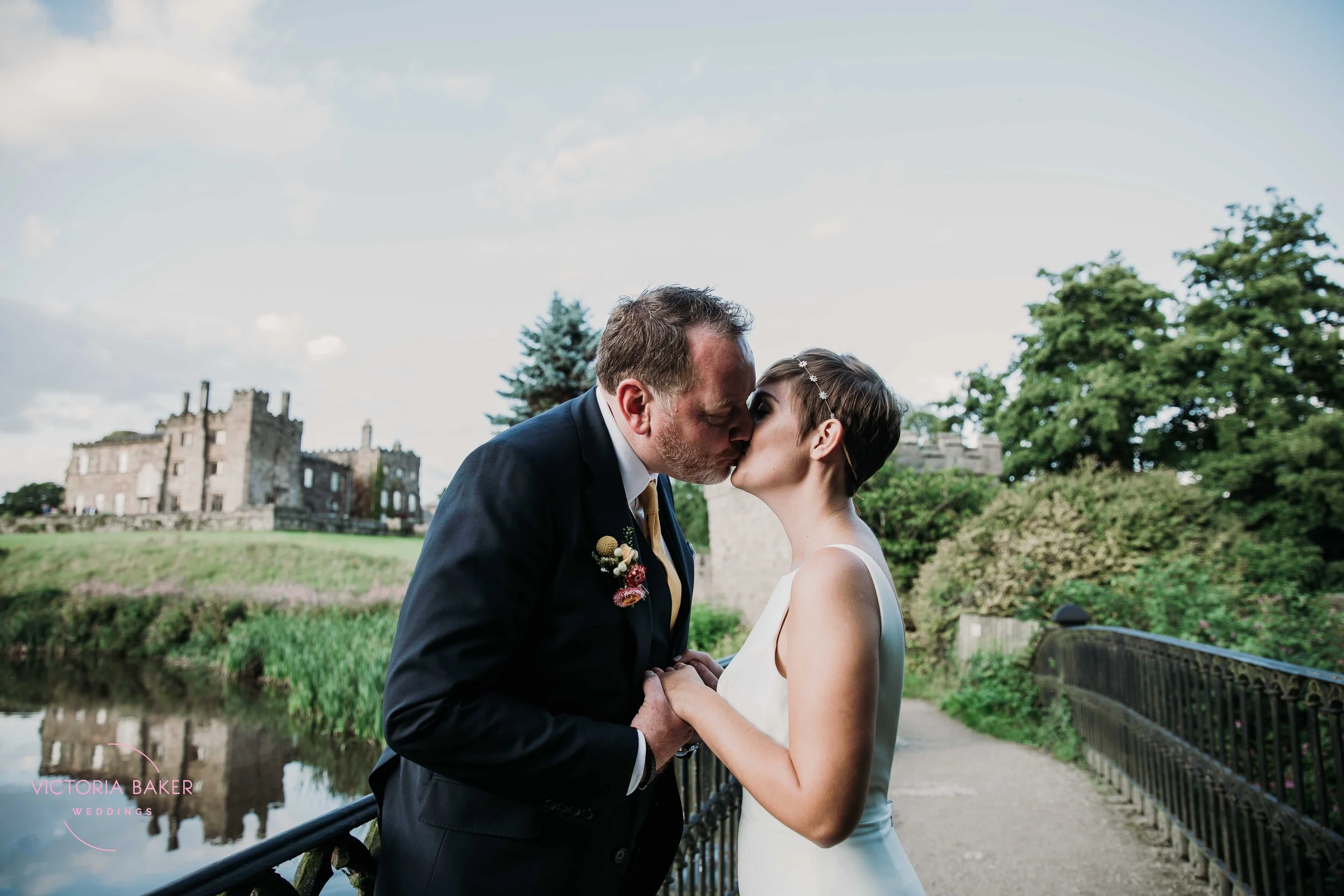 VICTORIABAKERWEDDINGSKimberley&DanialRipleyCastleWedding-452.jpg