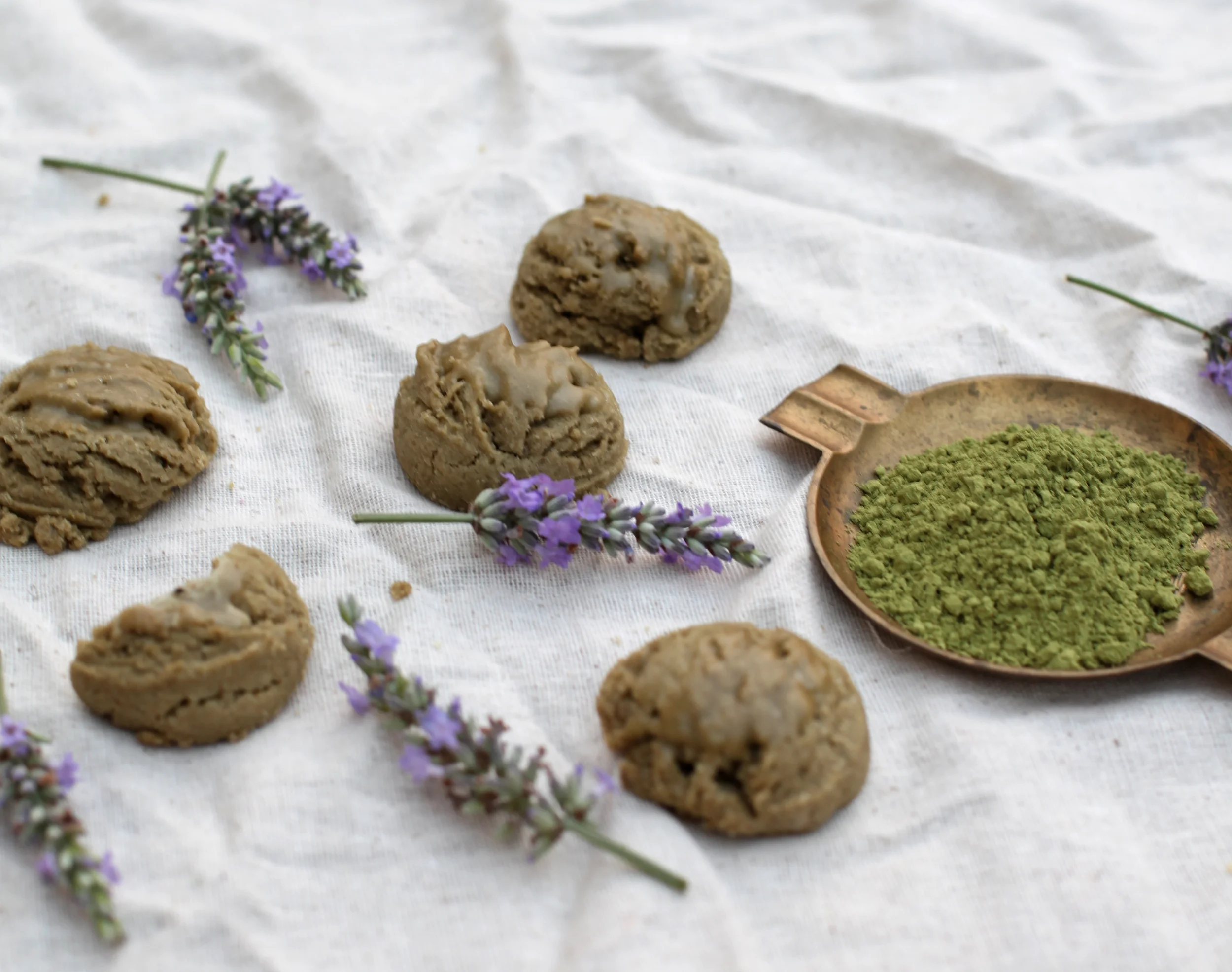 heavenly smooth matcha green tea cookies