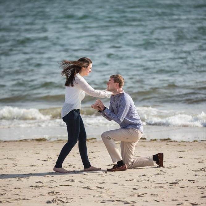 It's a yes! Bank St. Beach proposal.
#chathamlight #chathammassachusetts #chathamlighthouse #chathamlighthousebeach #beachproposal  #beachproposals #lighthouse #capecod #shesaidyes #peoposal #proposalideas #proposalphotographer #proposalsession #prop