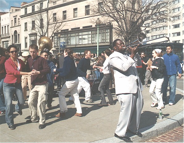 DCLX_Off_Dupont_Circle_2