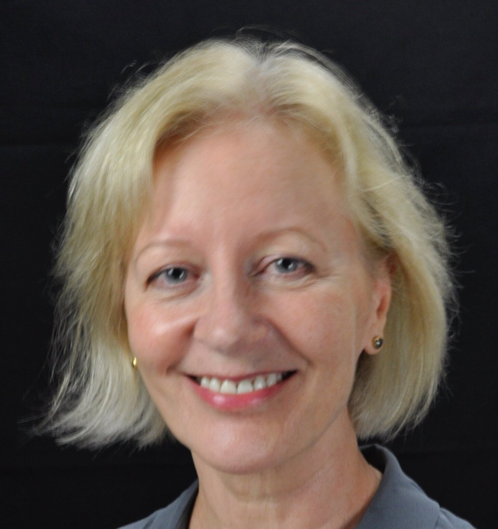 Pineapple core & embryo implantation theories and facts — liz