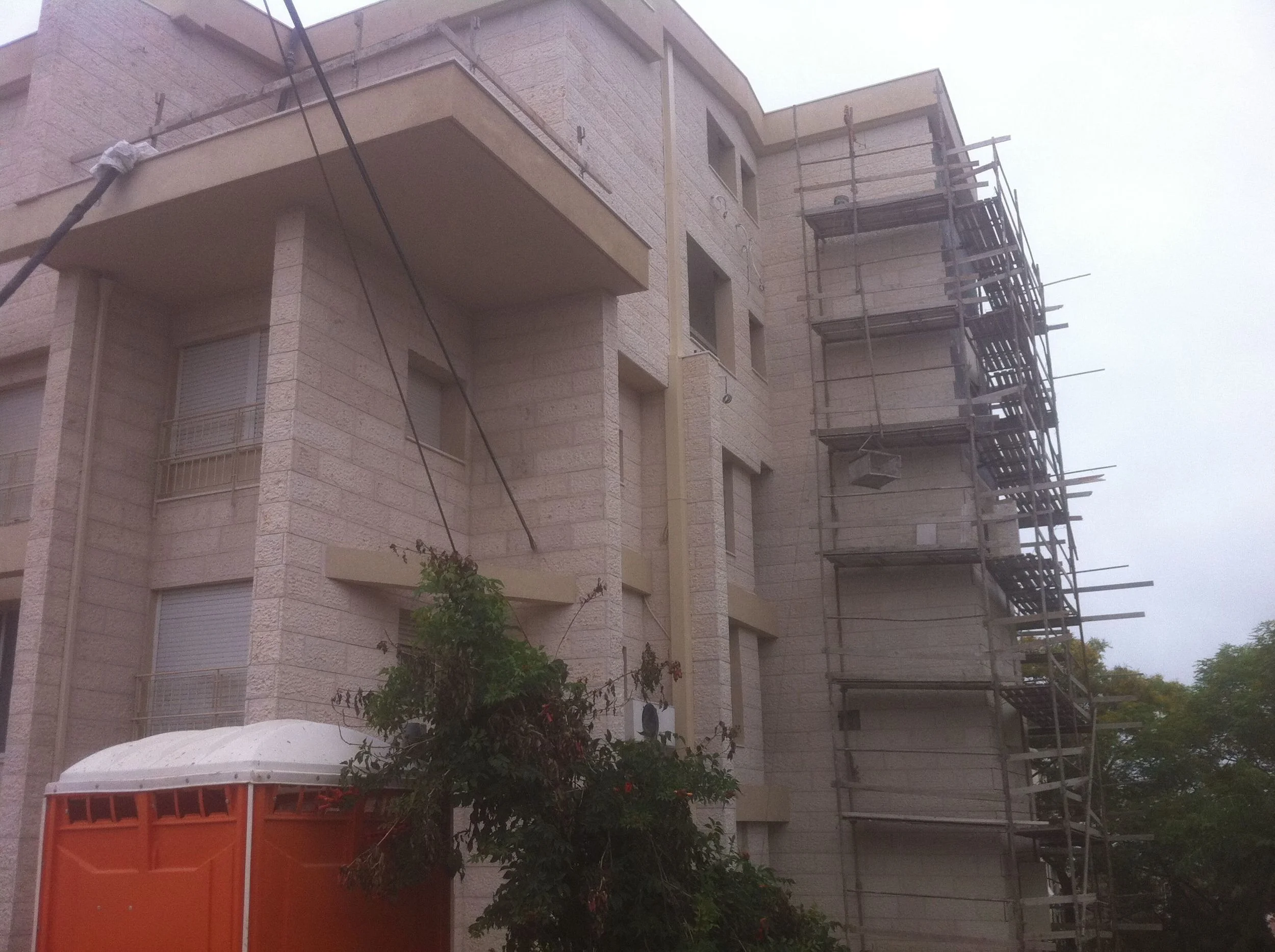 facade.jpg
