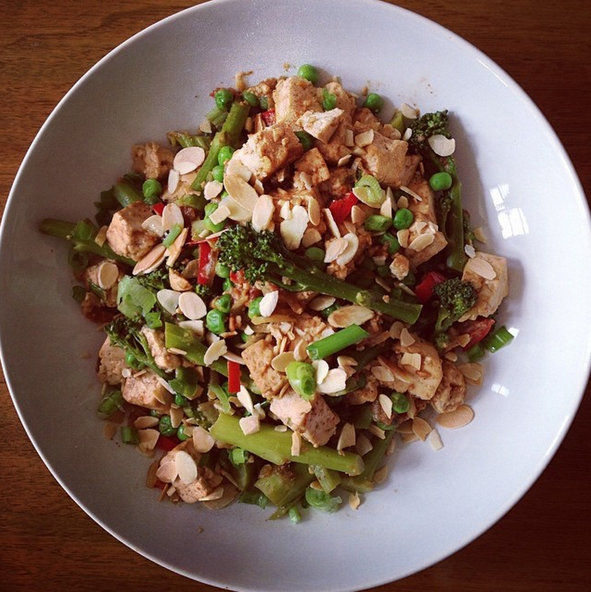 Satay tofu with tenderstem broccoli & toasted almonds