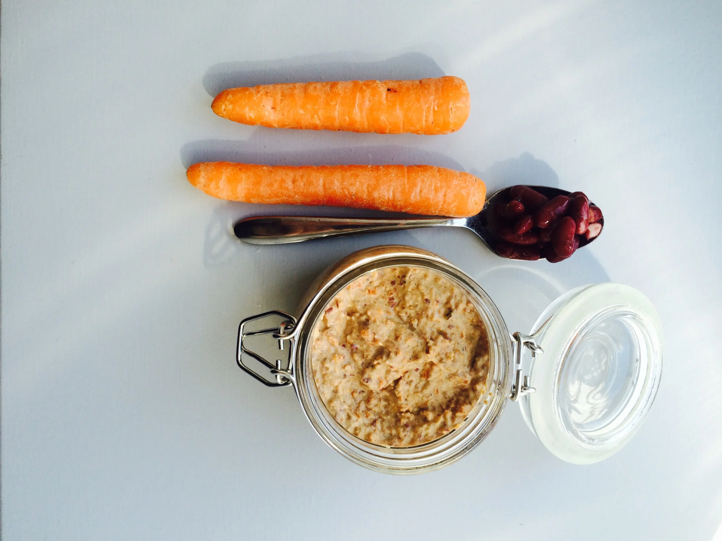 Chunky Roast Carrot Hummus