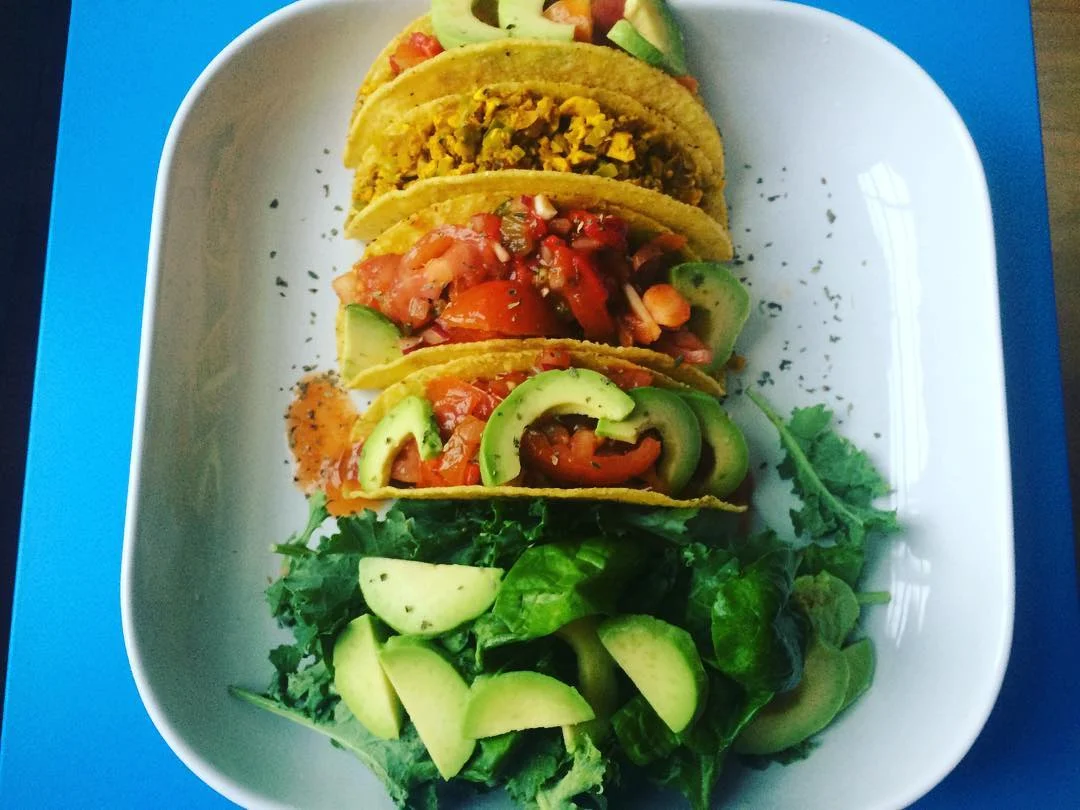 Scrambled tofu & roast red pepper salsa tacos