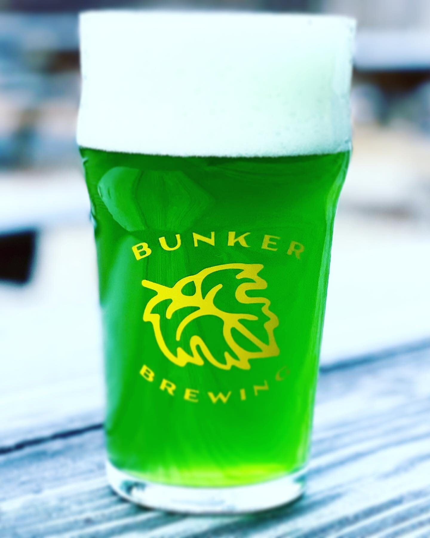 🌈🌈🌈🌈🌈 
ST PADDY&rsquo;S DAY @ BUNKER 
☘️ OPEN NOON - 8PM☘️
$5 Pints of &ldquo;Green&rdquo; Machine &amp; Nitro Oatmeal Stout 
☘️ 
@onaroll_foodtruck here w/ stout braised Corned Beef Sammies. 
☘️ 
NCAA Tournament games on the projector all day. 