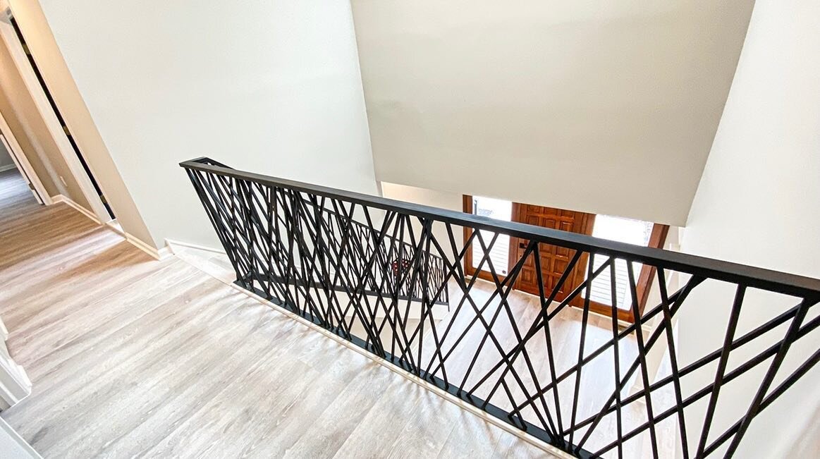 Tess Railing Design