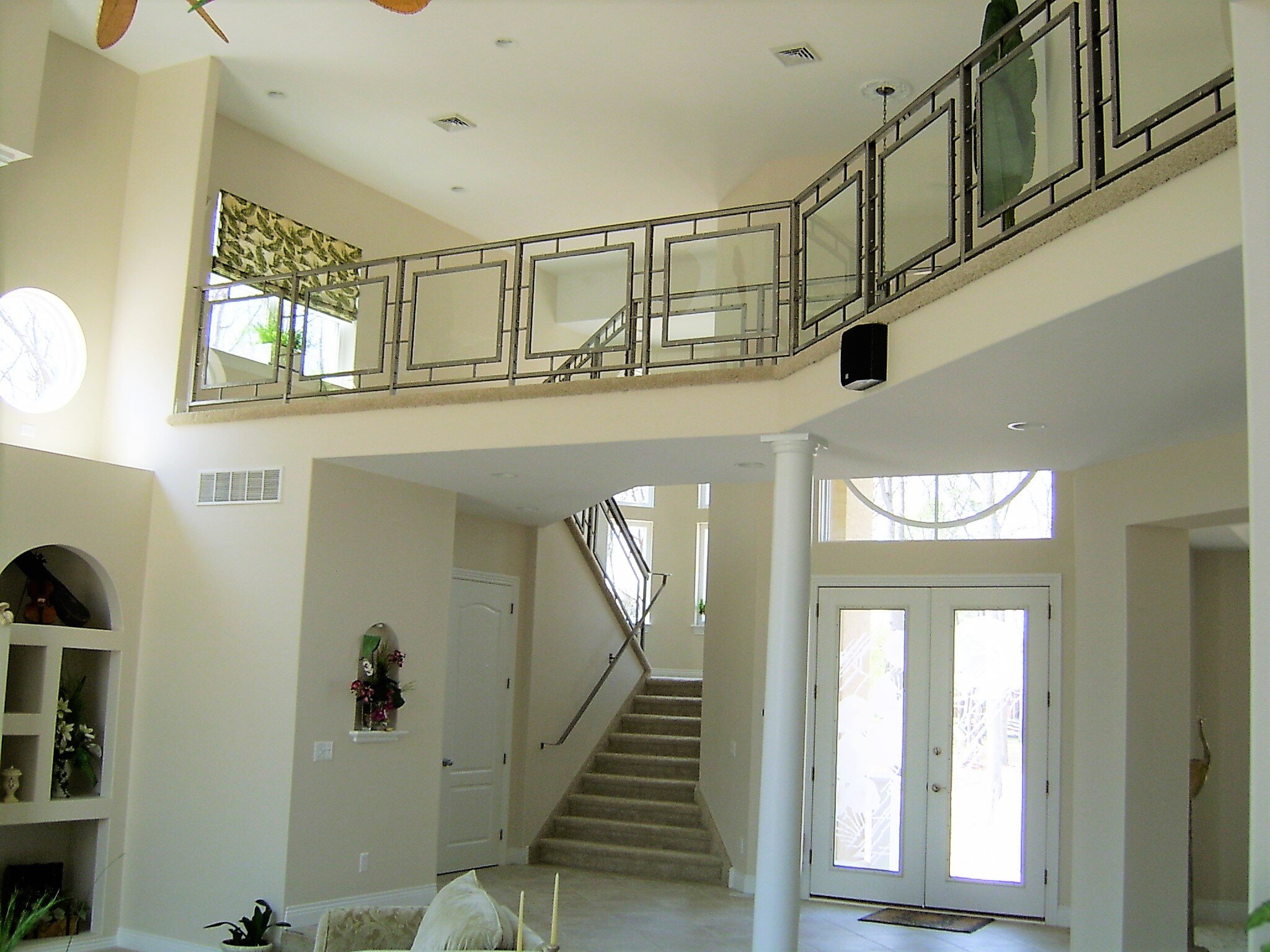 Hillcrest Glass Railing Style