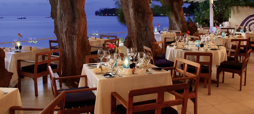 THE TIDES RESTAURANT