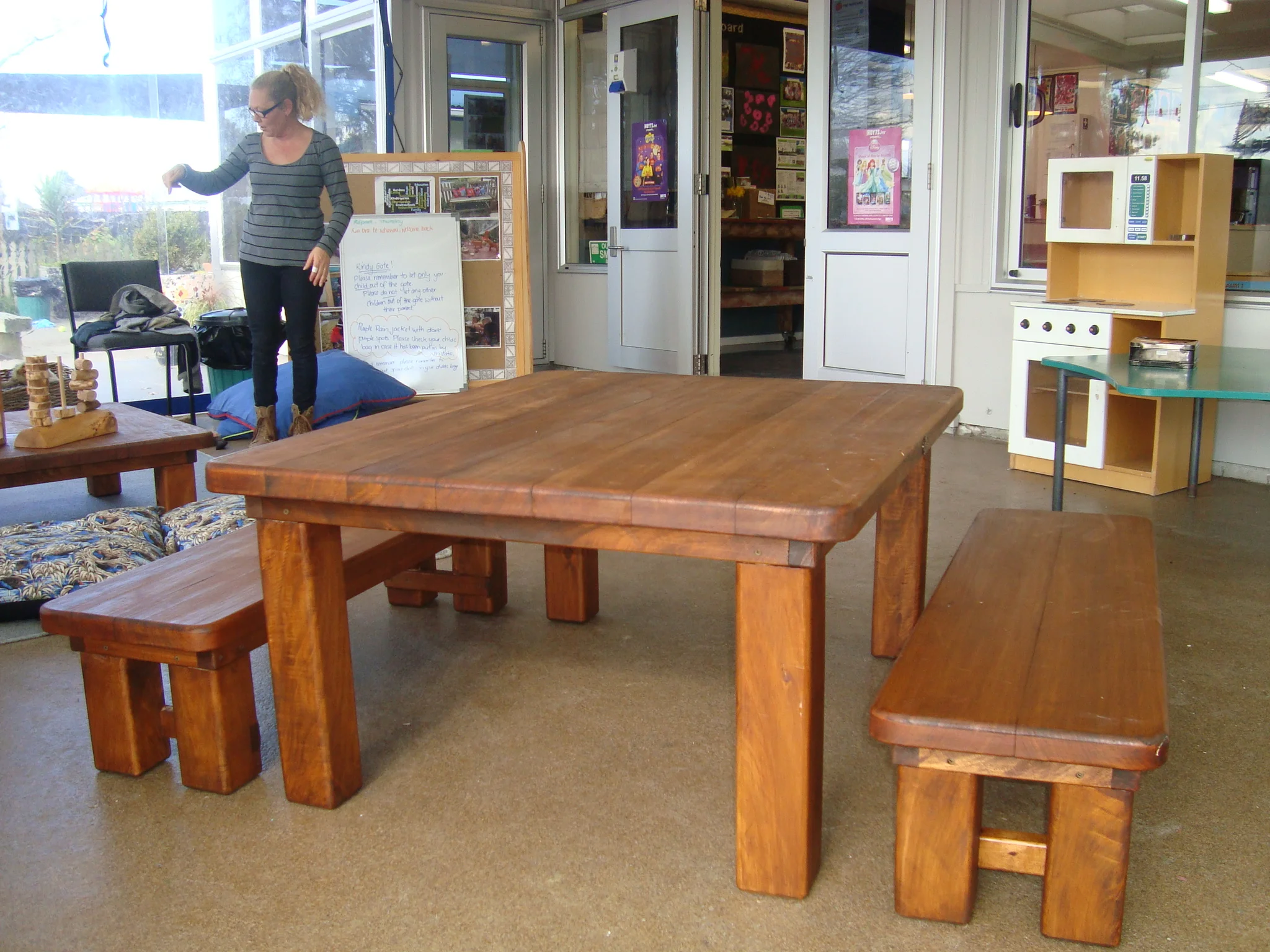 Macrocarpa 1.2x0.9m Kids Table + 2 forms