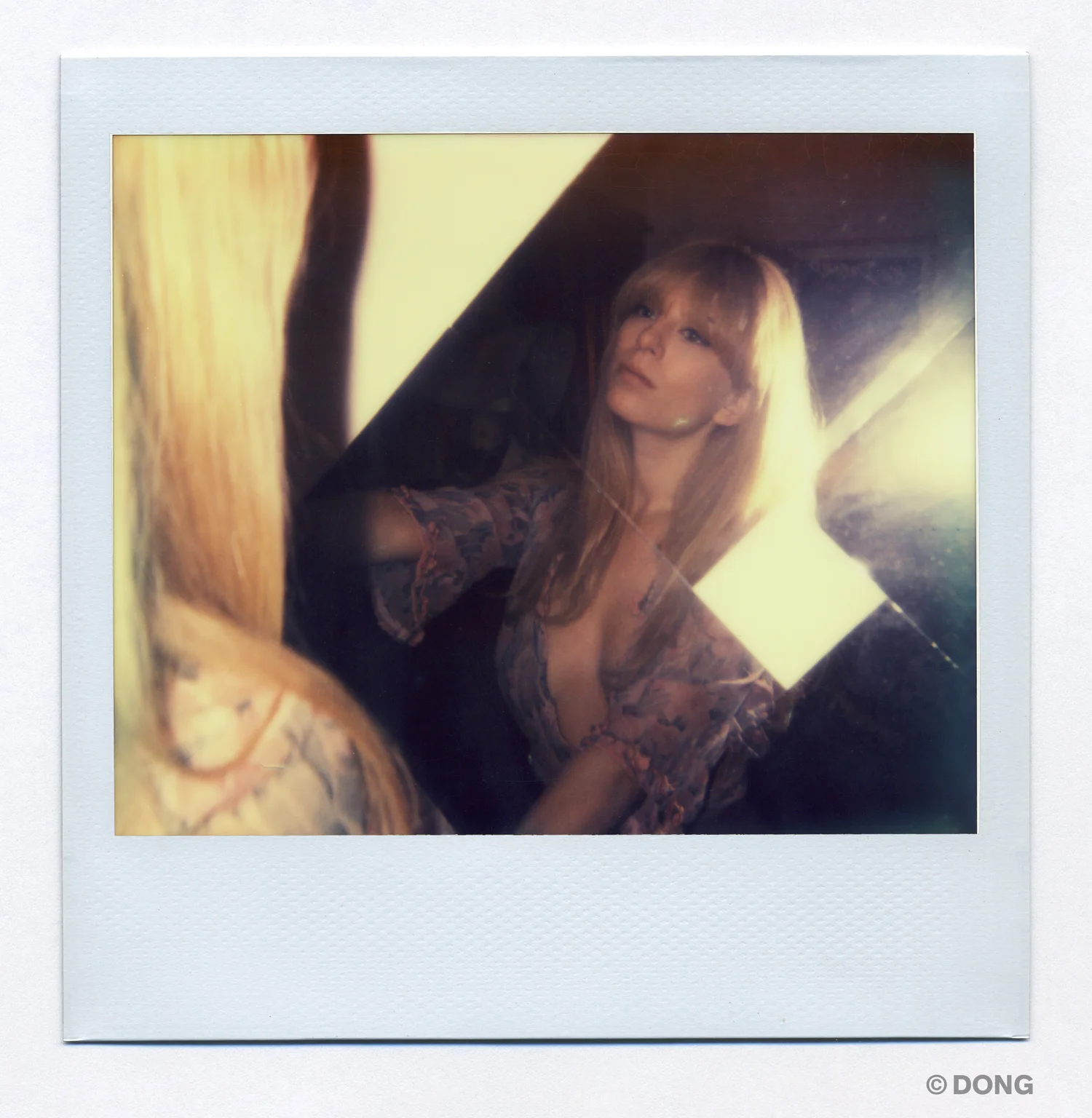 1912_Polaroid_Spectra_H1.jpg