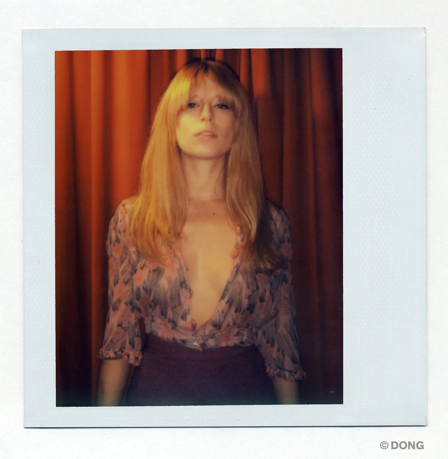 1914_Polaroid_Spectra_V1.jpg