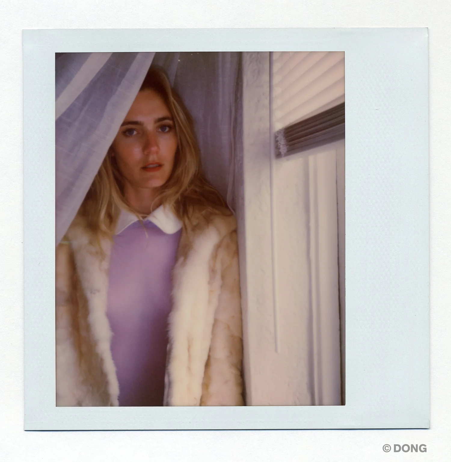 3825_Polaroid_Spectra_V1.jpg