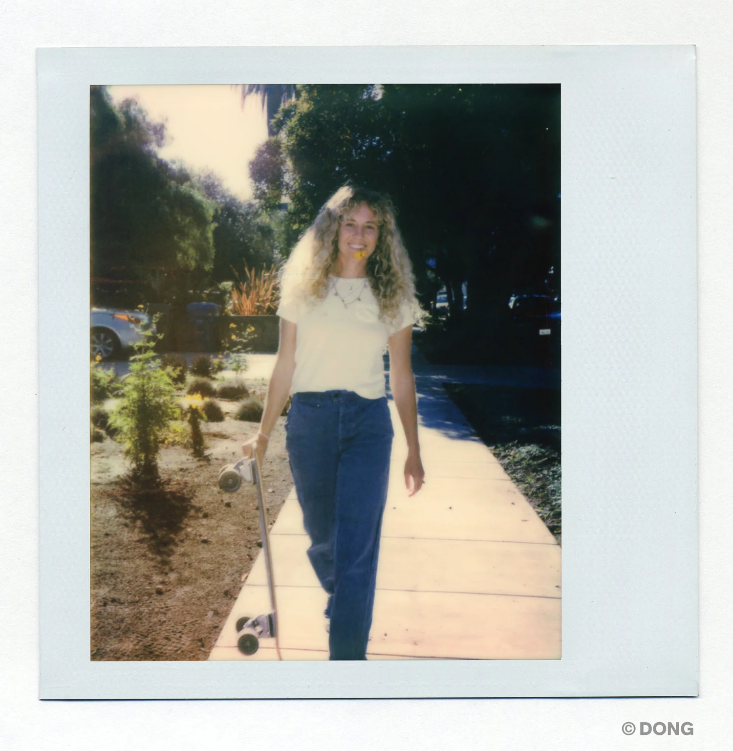 5017_Polaroid_Spectra_V1.jpg