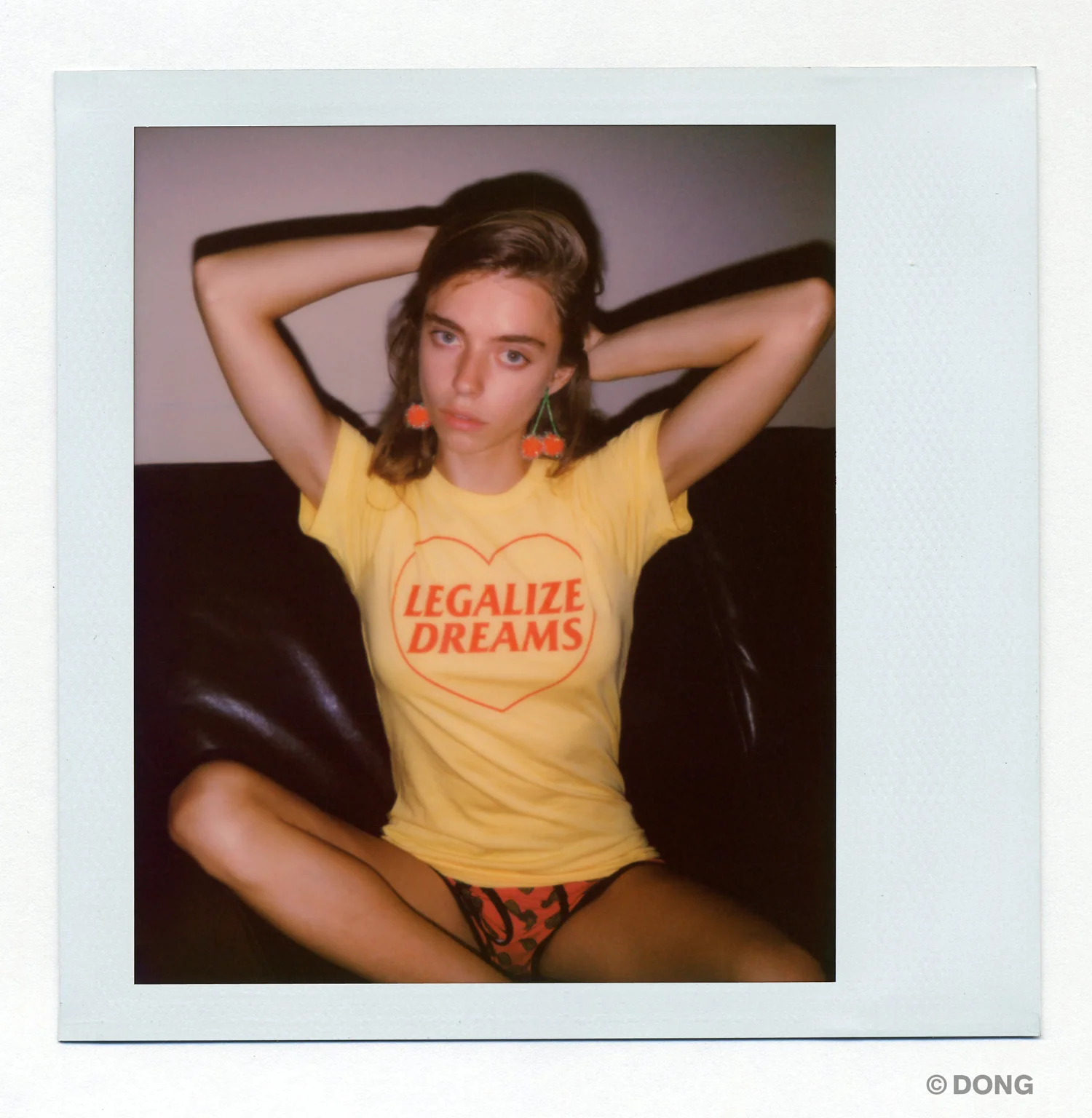 3659_Polaroid_Spectra_V1.jpg