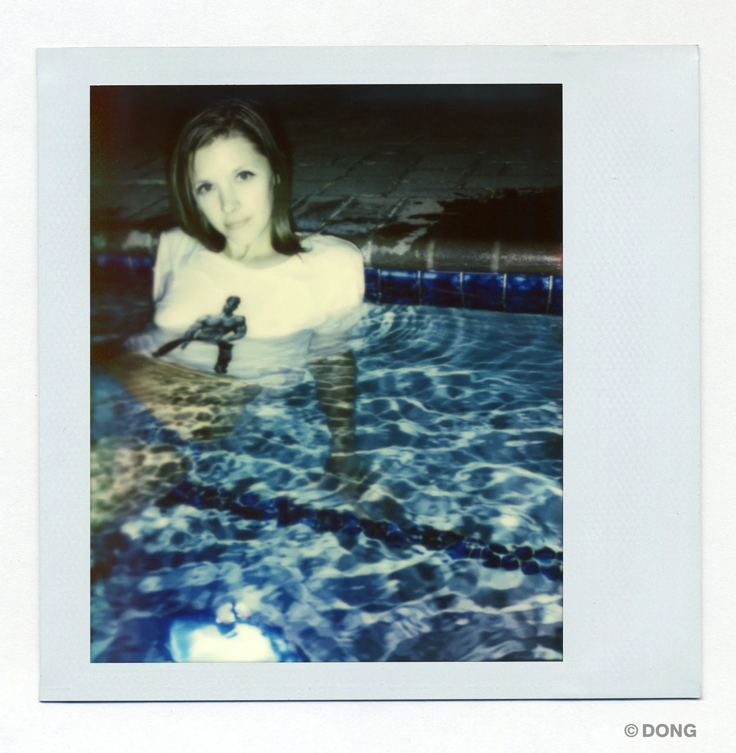 2936_Polaroid_Spectra_V1.jpg