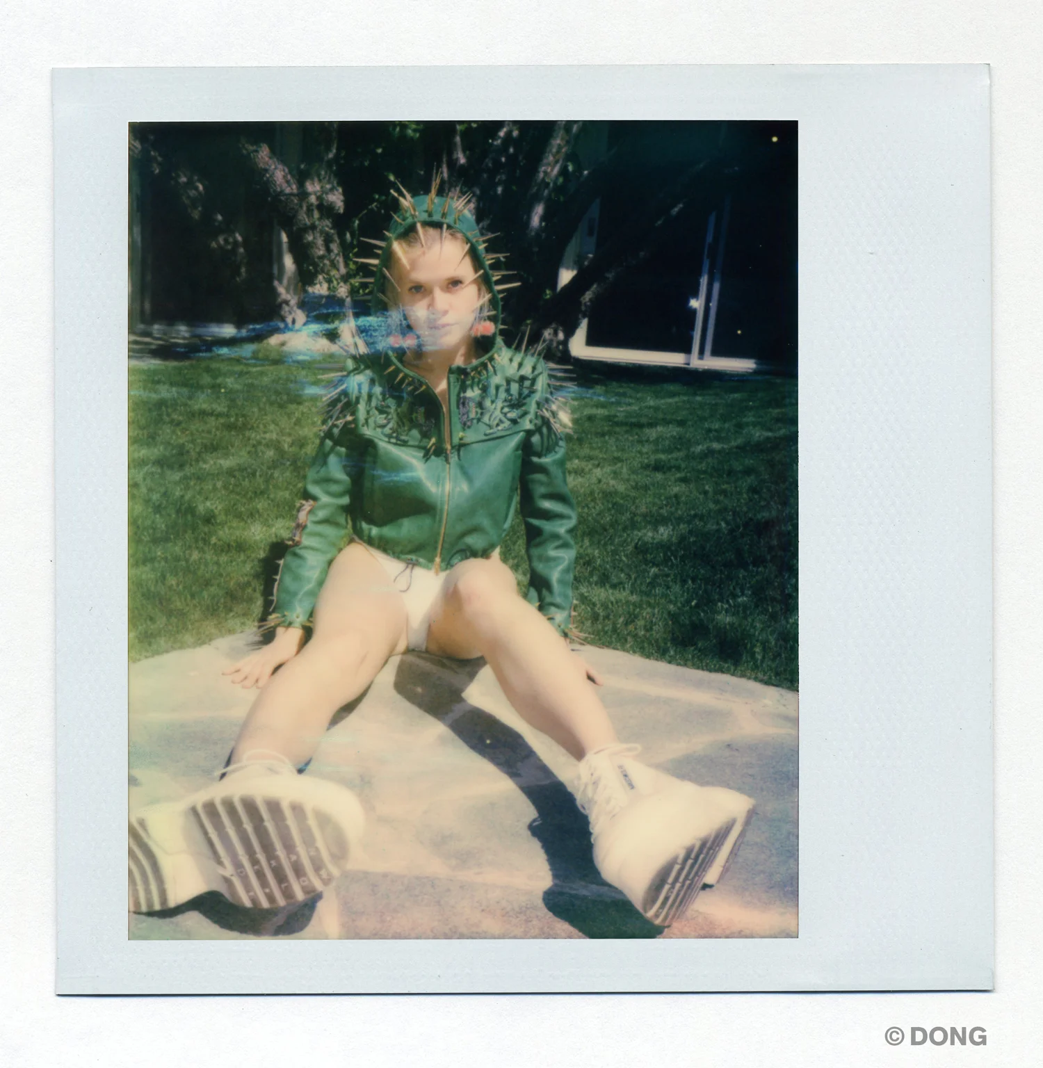 5304_Polaroid_Spectra_V1.jpg