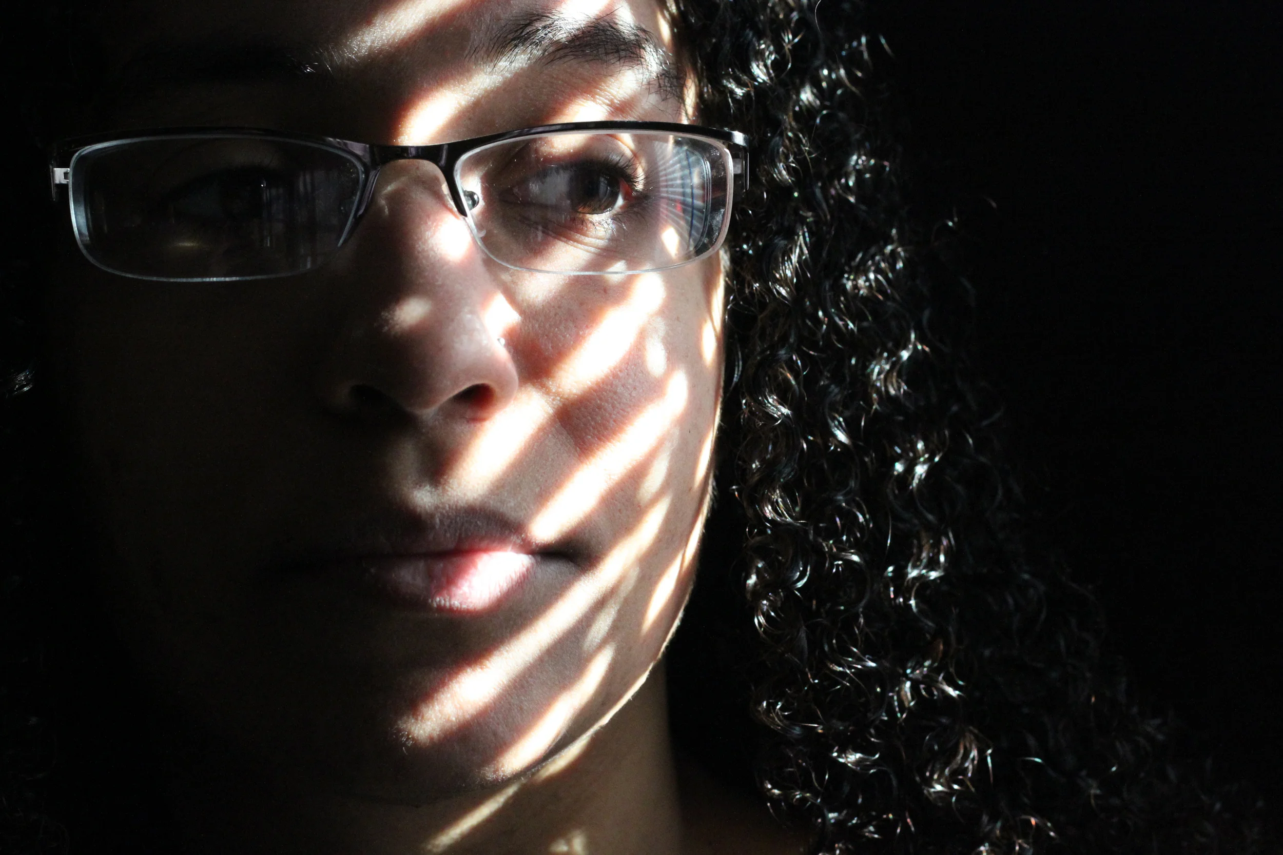 Nicole_shadow_2.jpg