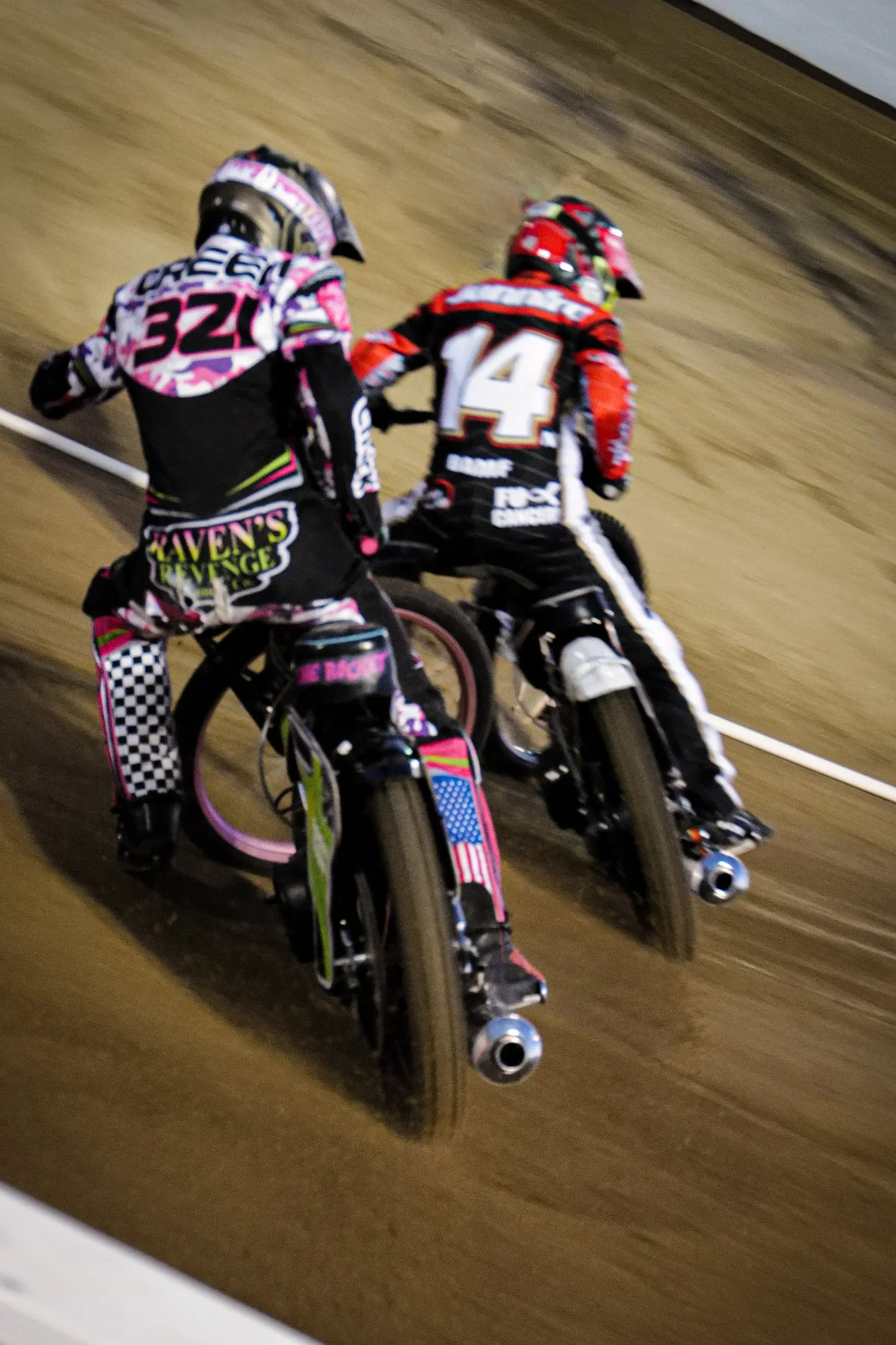L2500306.webp