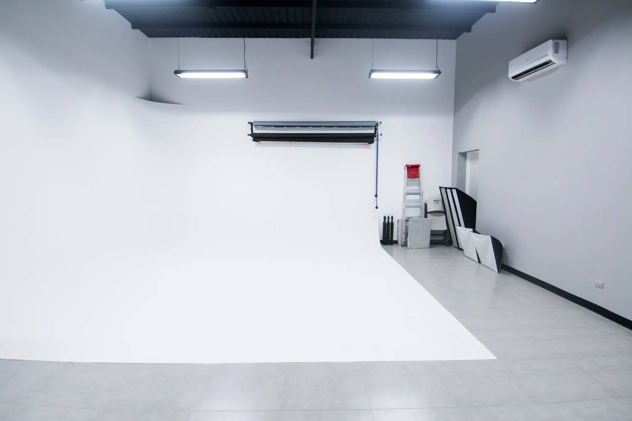 67_expanded_gallery3.jpg