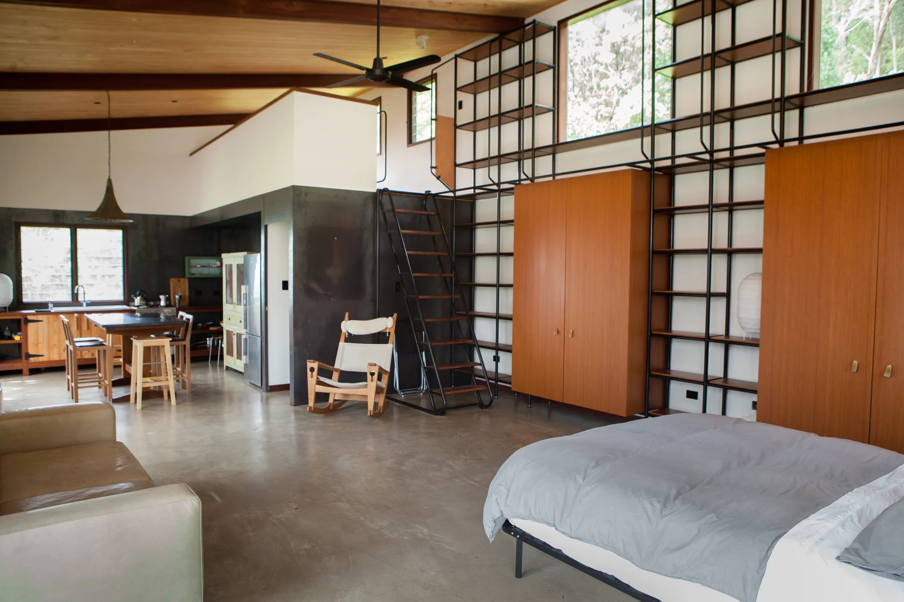 Living area.jpg