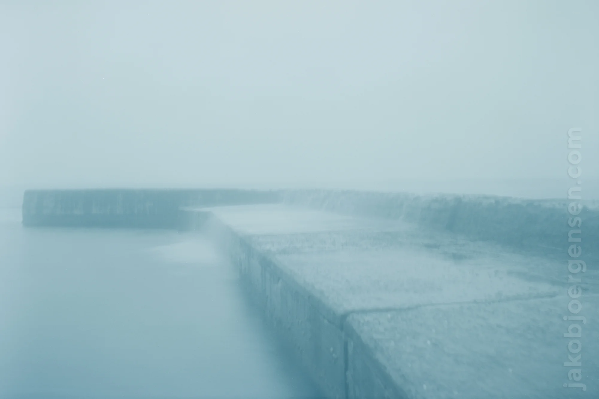 Film05-01_CROP.jpg