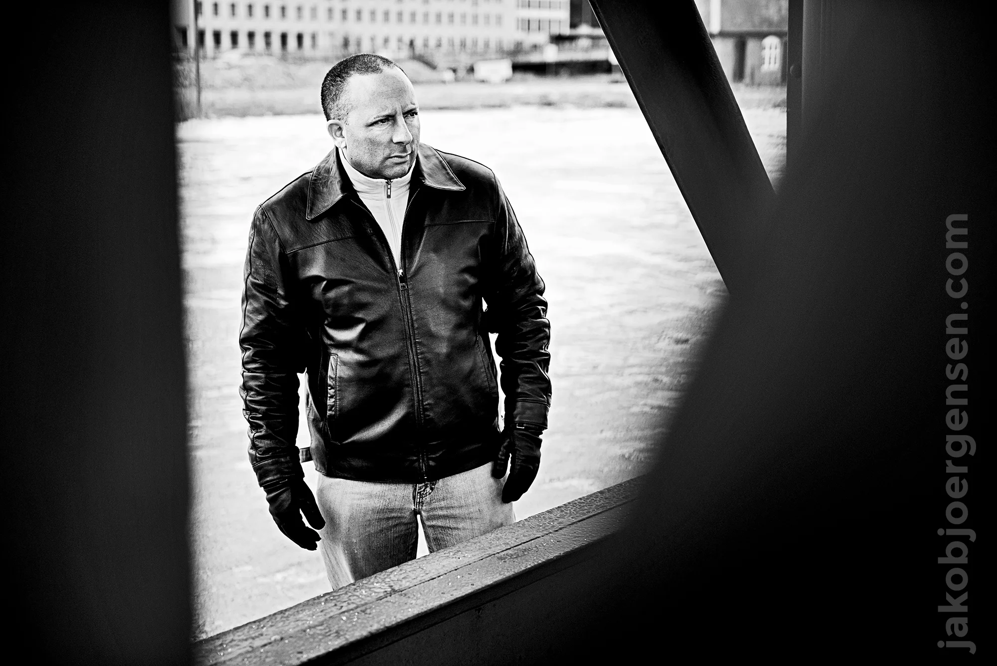 Louis Ferrante is a former Gambino family mobster, who now works as a speaker, writer and tv host. The photo where taken for an article about the show "Inside the Gangsters' code" on Discovery Channel.