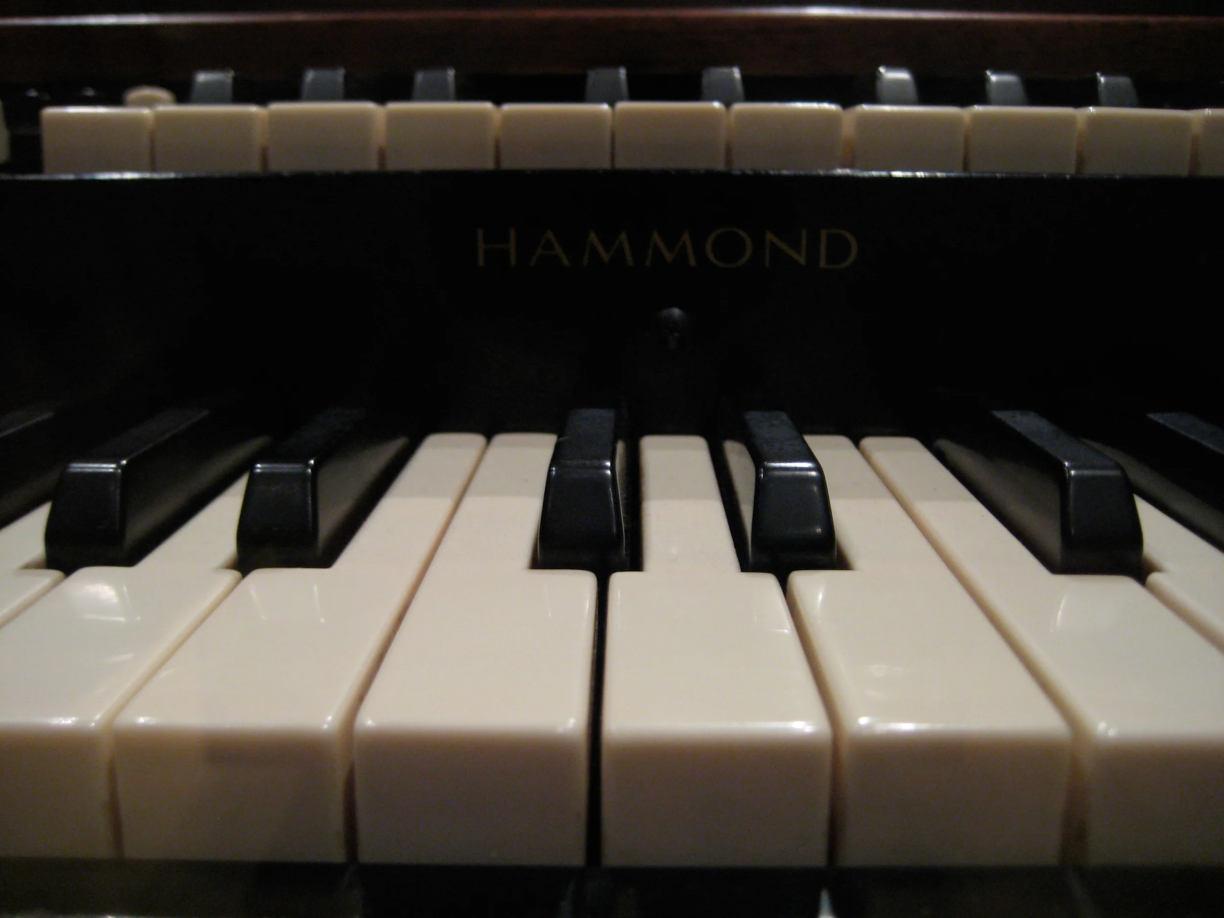 The keyboard of Booker T's Hammond B3 organ. Photo by Patrick Foisy.