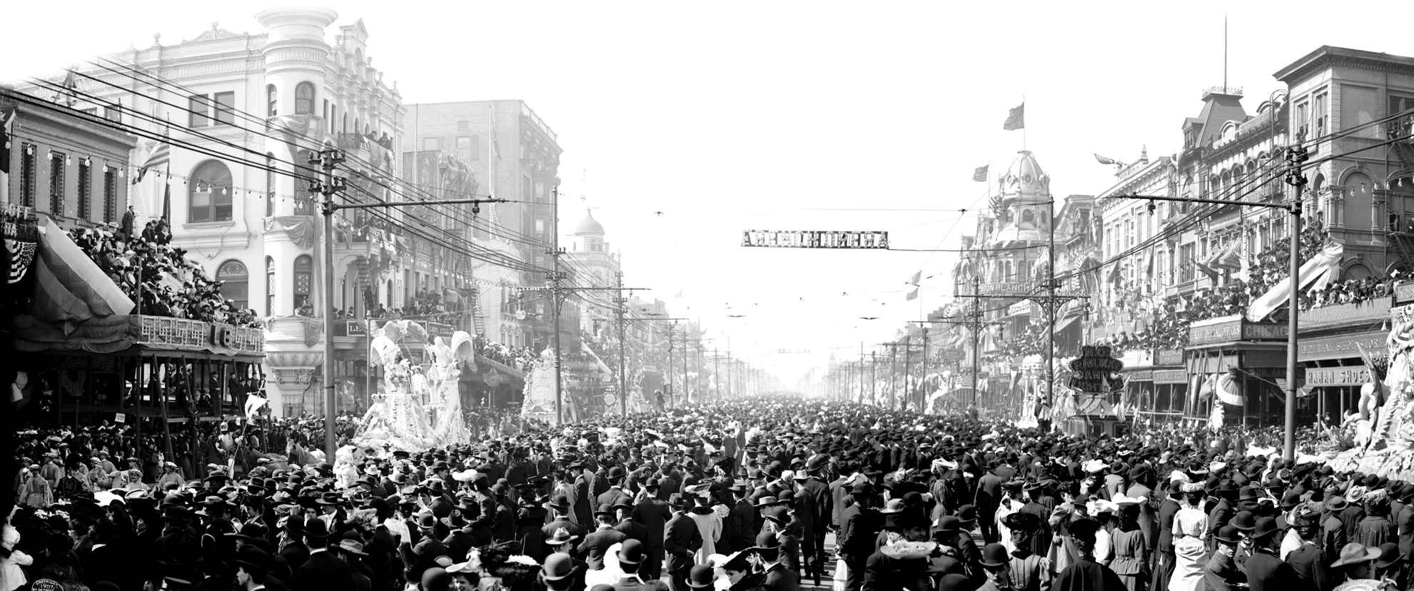 The Rex pageant, Mardi Gras Day, New Orleans, La., c 1907