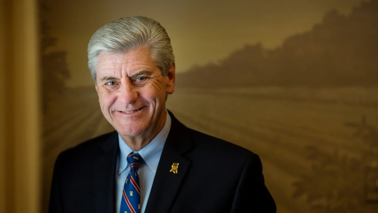 mississippi Gov. Phil bryant