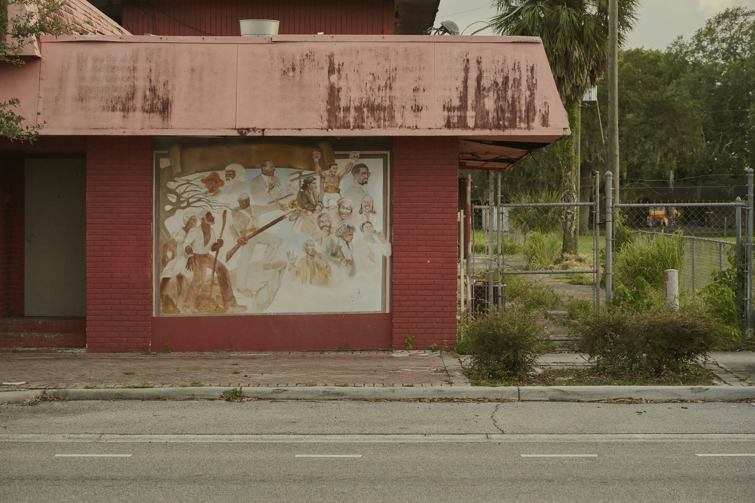 10 ZNH Eatonville Mural.jpg