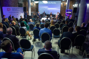 » Kongres Lendtech: Liderzy rynku pożyczkowego w dialogu razem, przeciwko kryzysowi