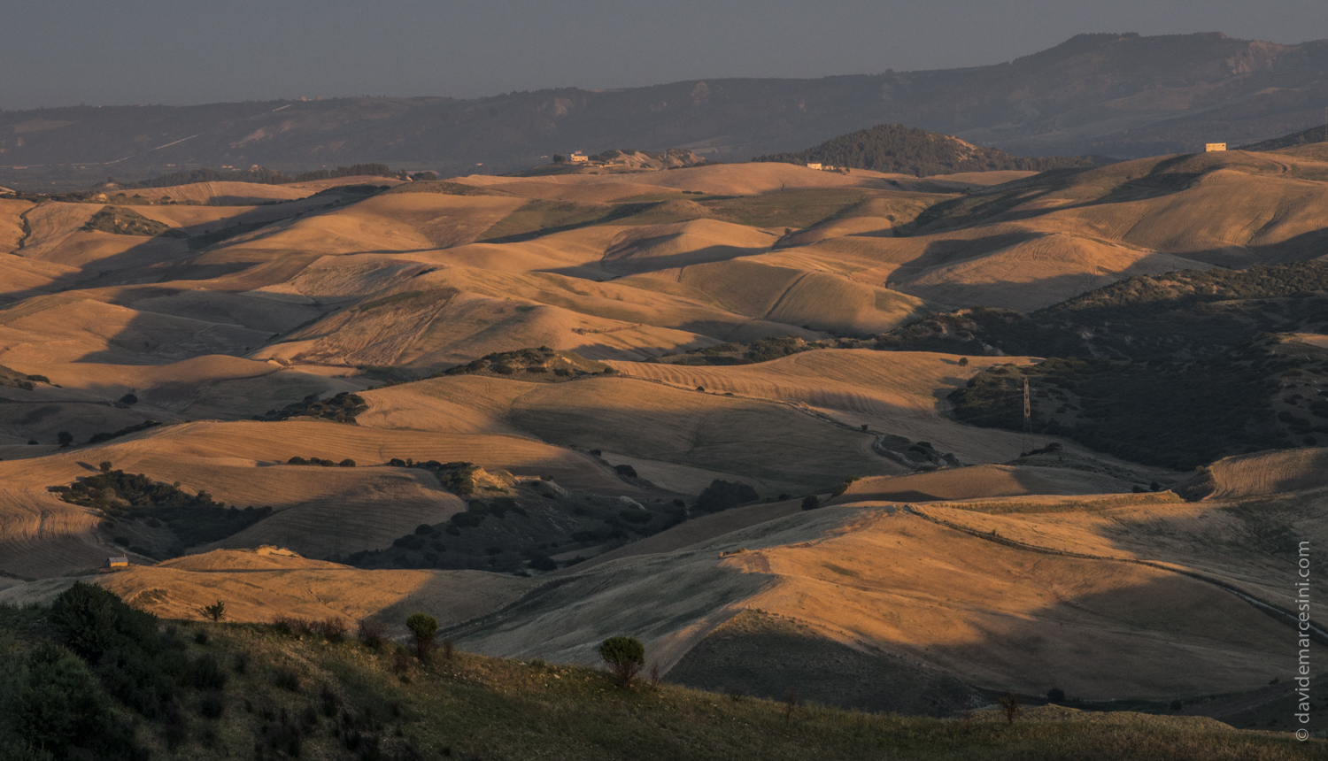 Il paesaggio al tramonto visto da Craco
