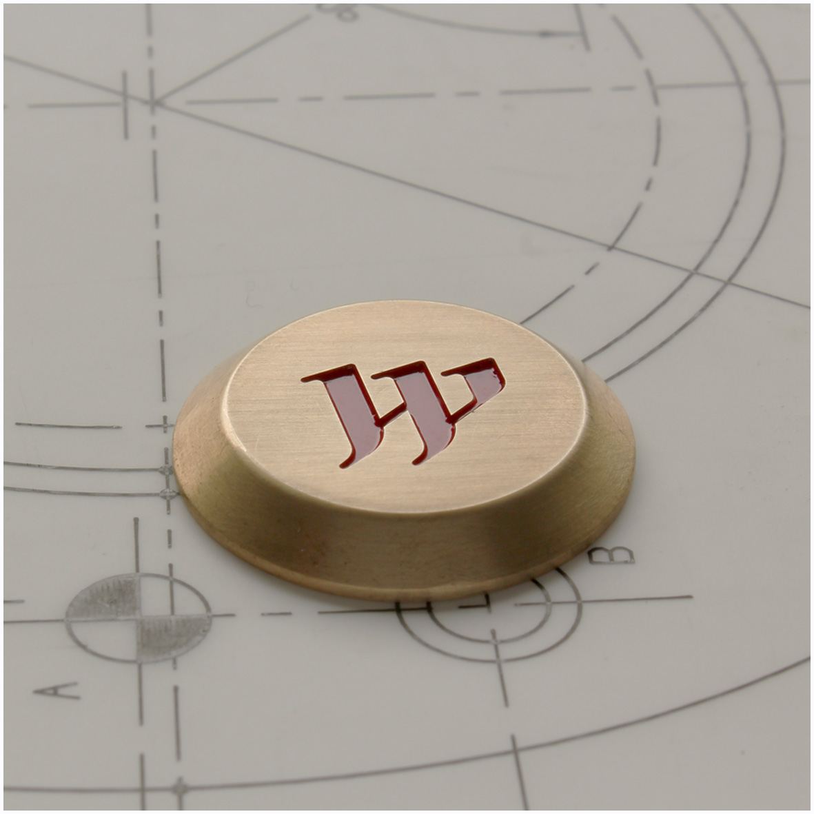 Westfield Engraved Stud