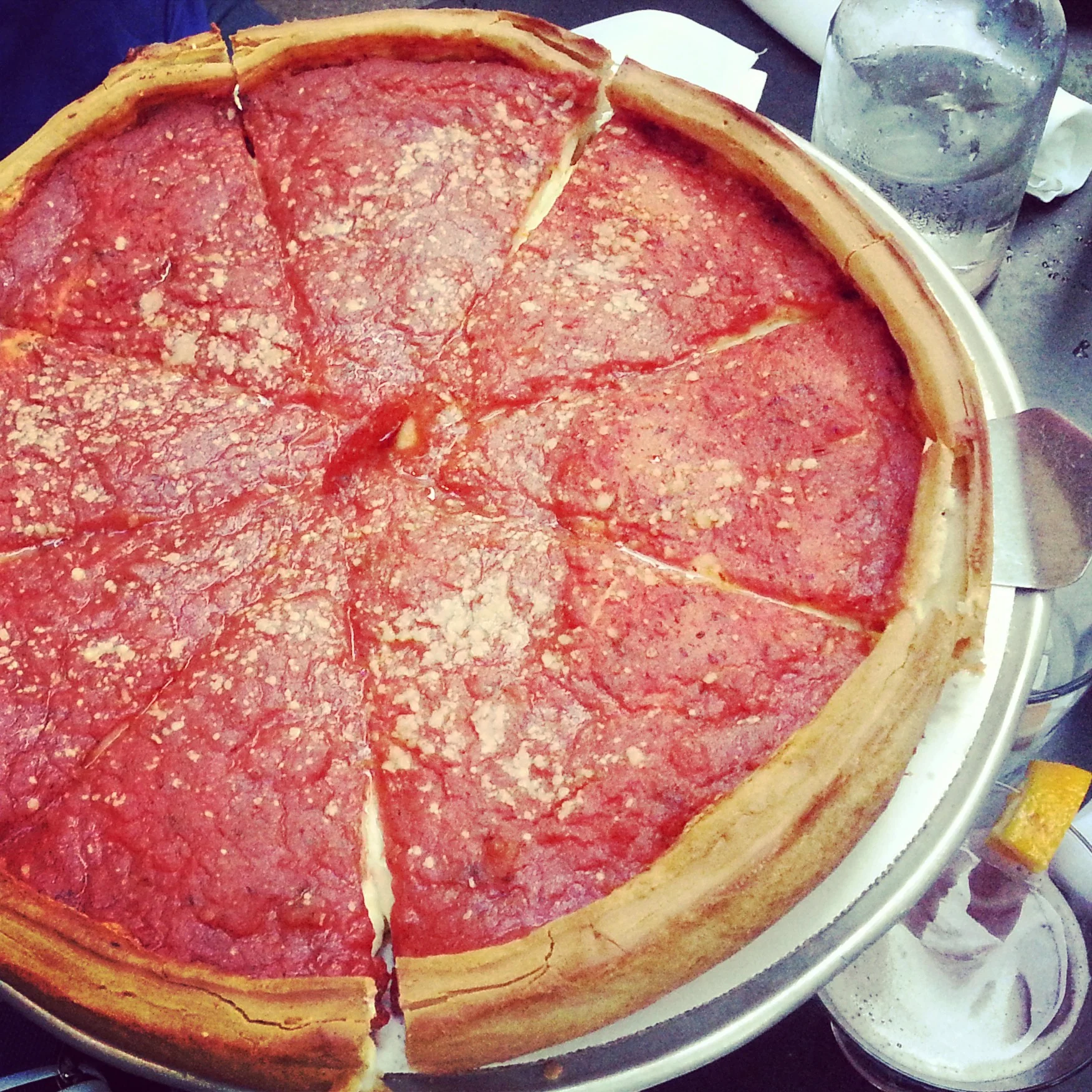 Giordano's Pizza Chicago.jpg
