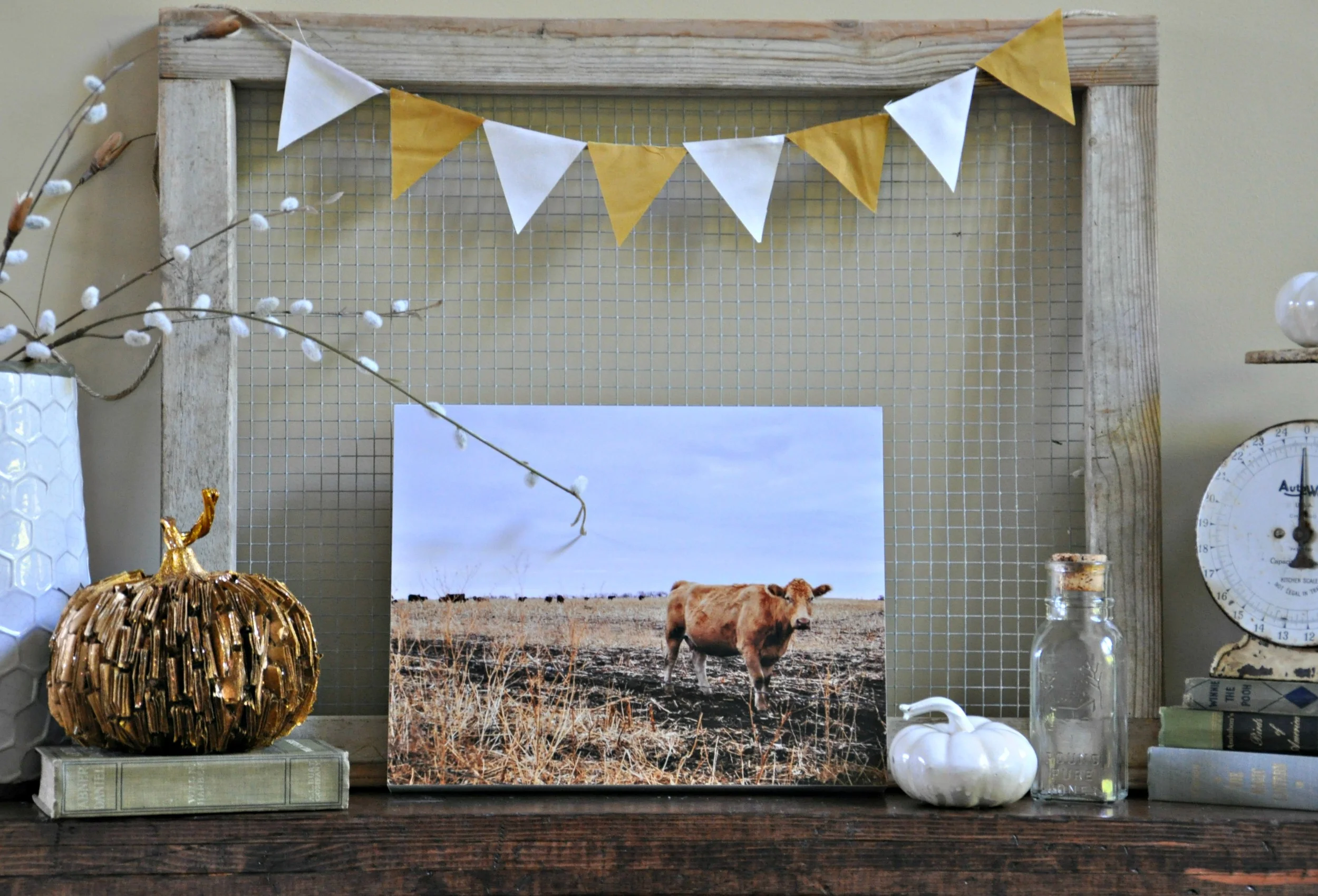Sweet Old Lady Cow Fall Console Table Decor {Decor and the Dog}.jpg