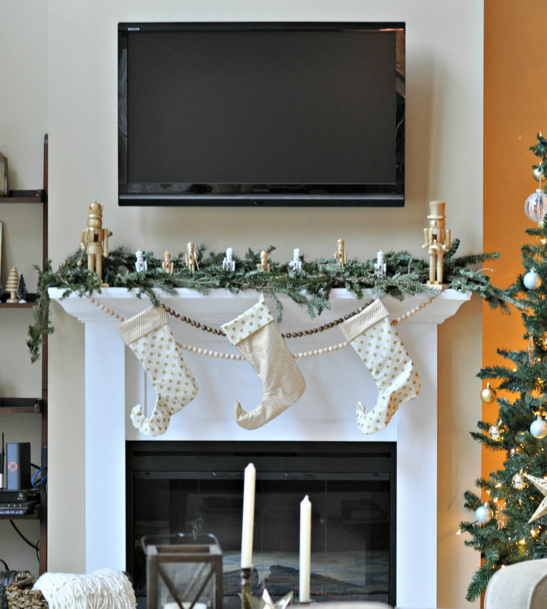 Holiday Mantel 2013 Nutcrackers and Gold.jpg