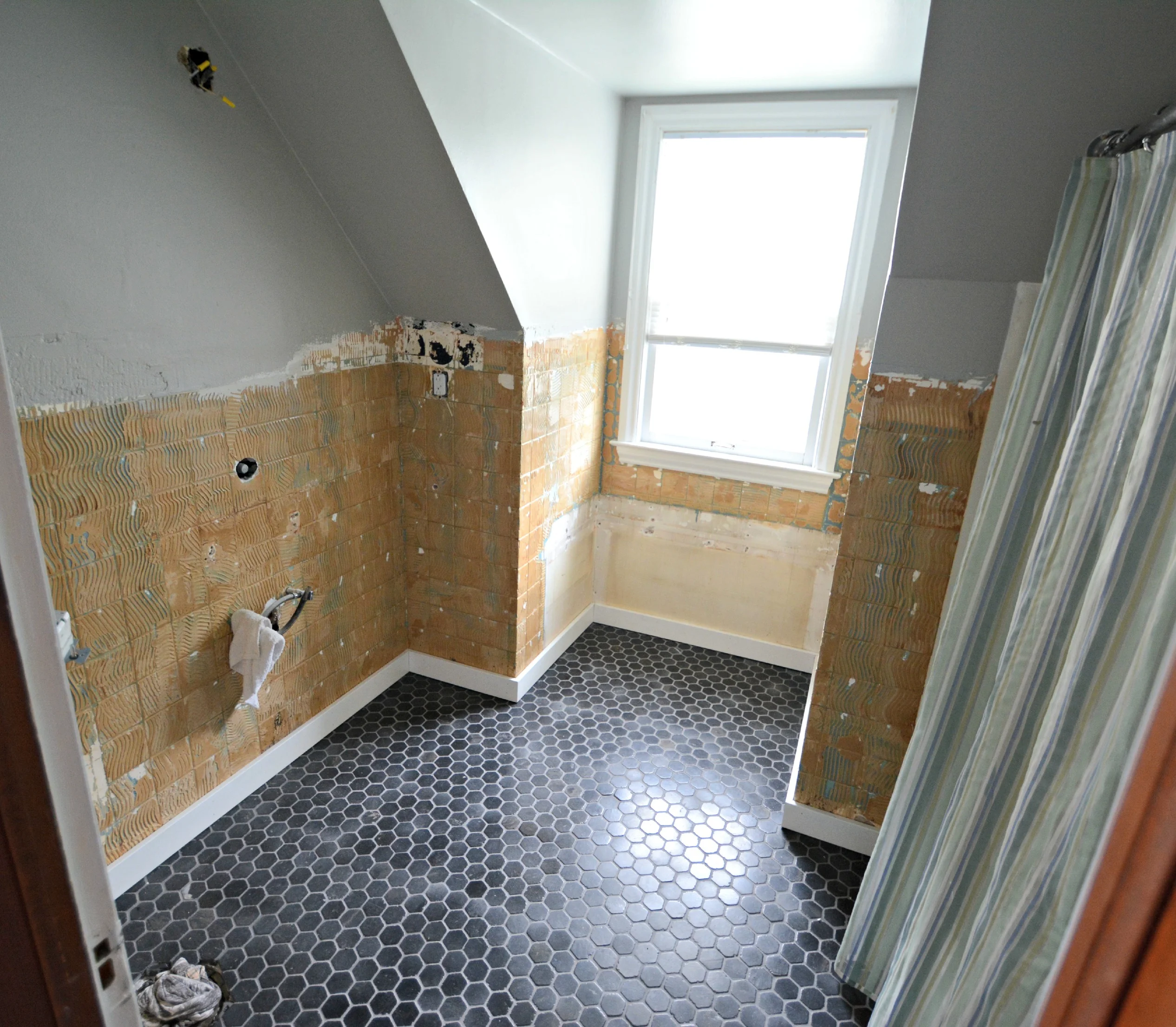 Small Bathroom Remodel Part 1