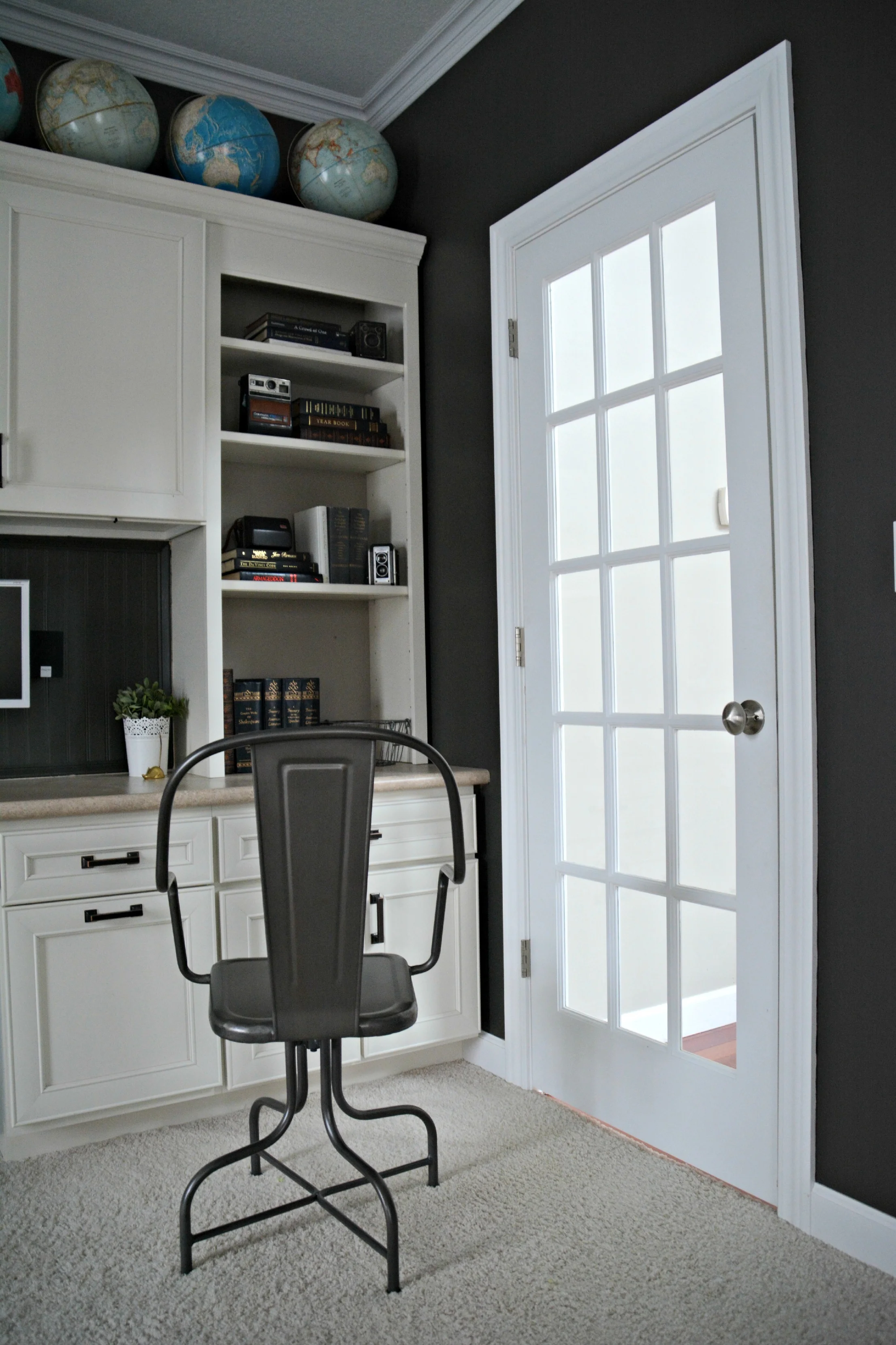 New Office Chair + Death of Old Chair