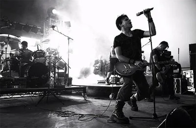 gary-numan-live.jpg
