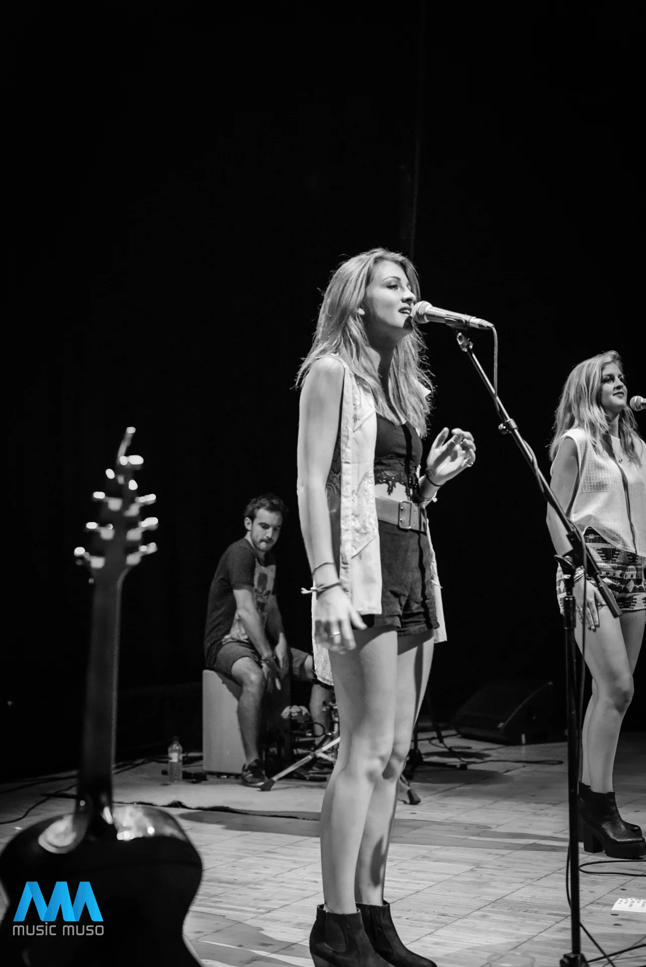 20140807-Ward Thomas-16.jpg